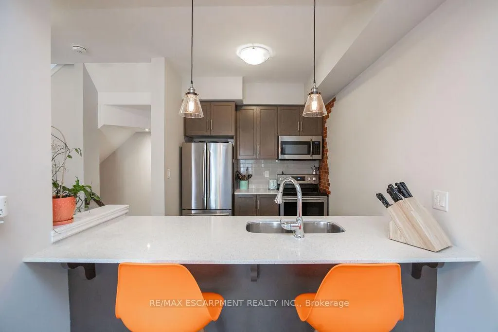 Photo 16 of Unit 57, 377 Glancaster Road, Hamilton, Ancaster — HOMEH