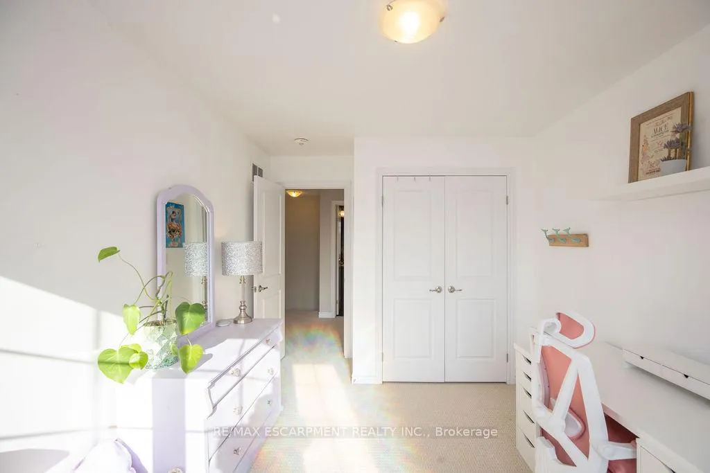 Photo 35 of Unit 57, 377 Glancaster Road, Hamilton, Ancaster — HOMEH