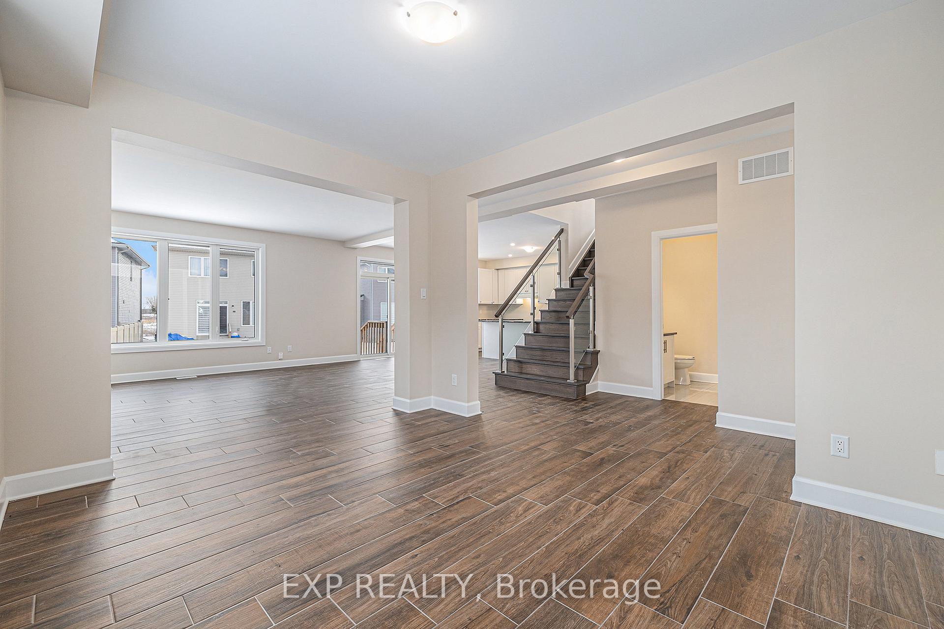 Photo 11 of 42 Antonakos Drive, Carleton Place — HOMEH