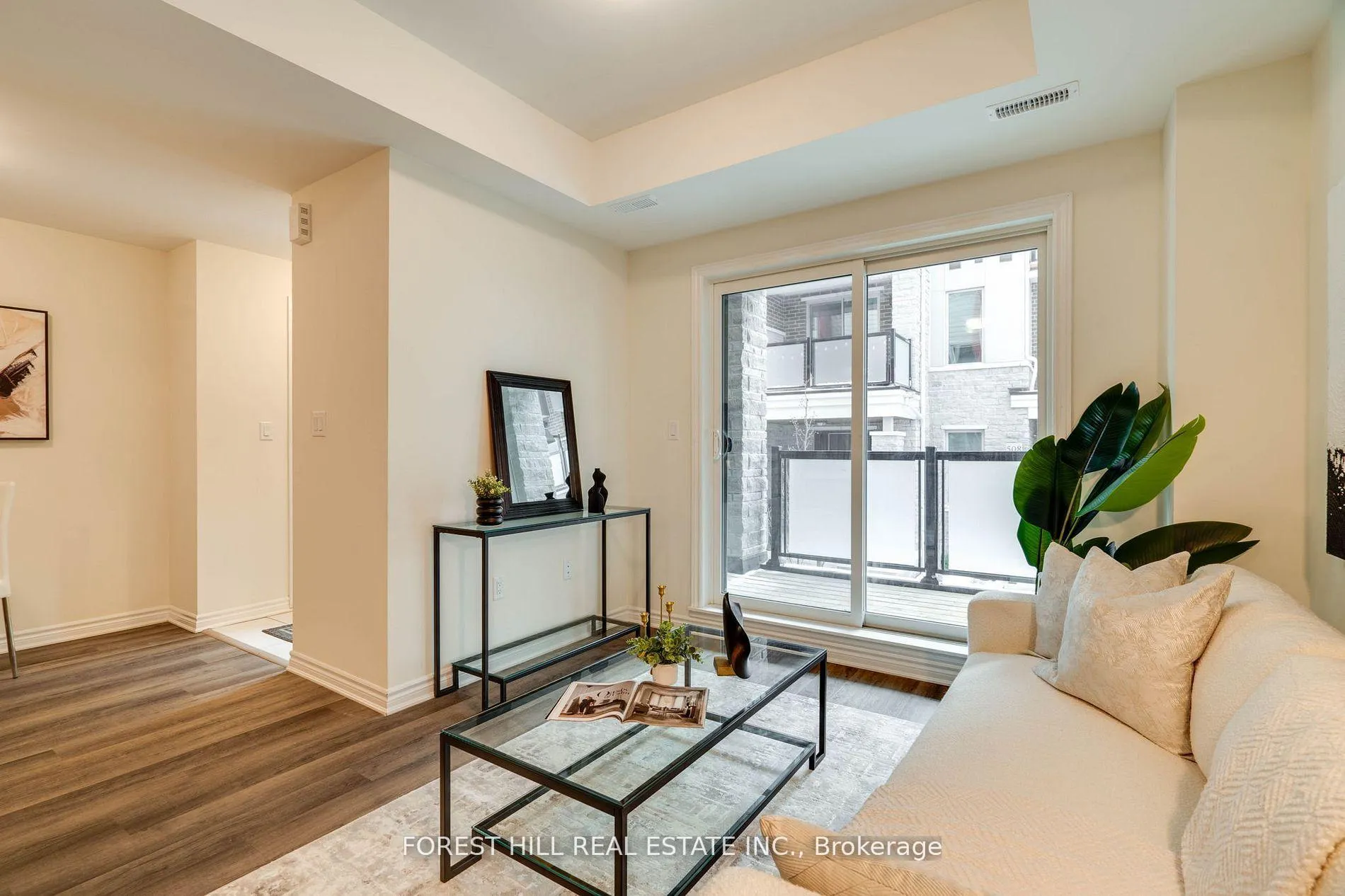 Photo 12 of Unit 609, 1034 Reflection Place, Pickering, Rural Pickering — HOMEH