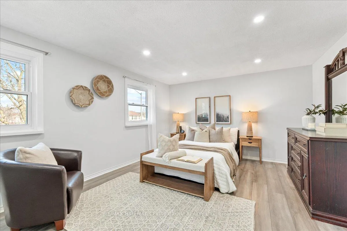 Photo 22 of 1182 Venus Crescent, Oshawa, Lakeview — HOMEH