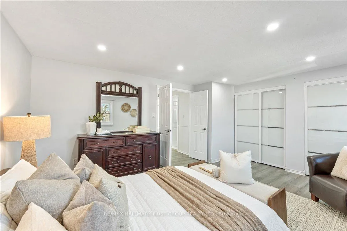 Photo 23 of 1182 Venus Crescent, Oshawa, Lakeview — HOMEH