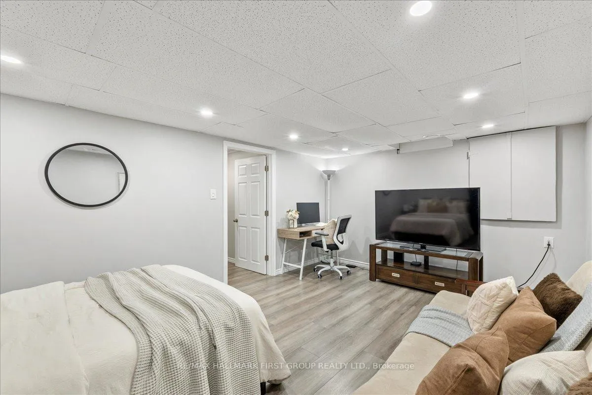 Photo 34 of 1182 Venus Crescent, Oshawa, Lakeview — HOMEH
