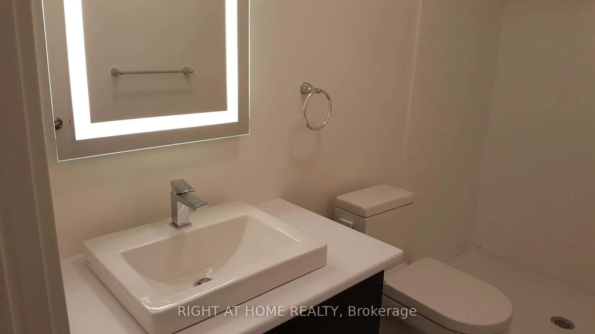 Photo 5 of Unit 77, 369 Essa Road, Barrie, Holly — HOMEH