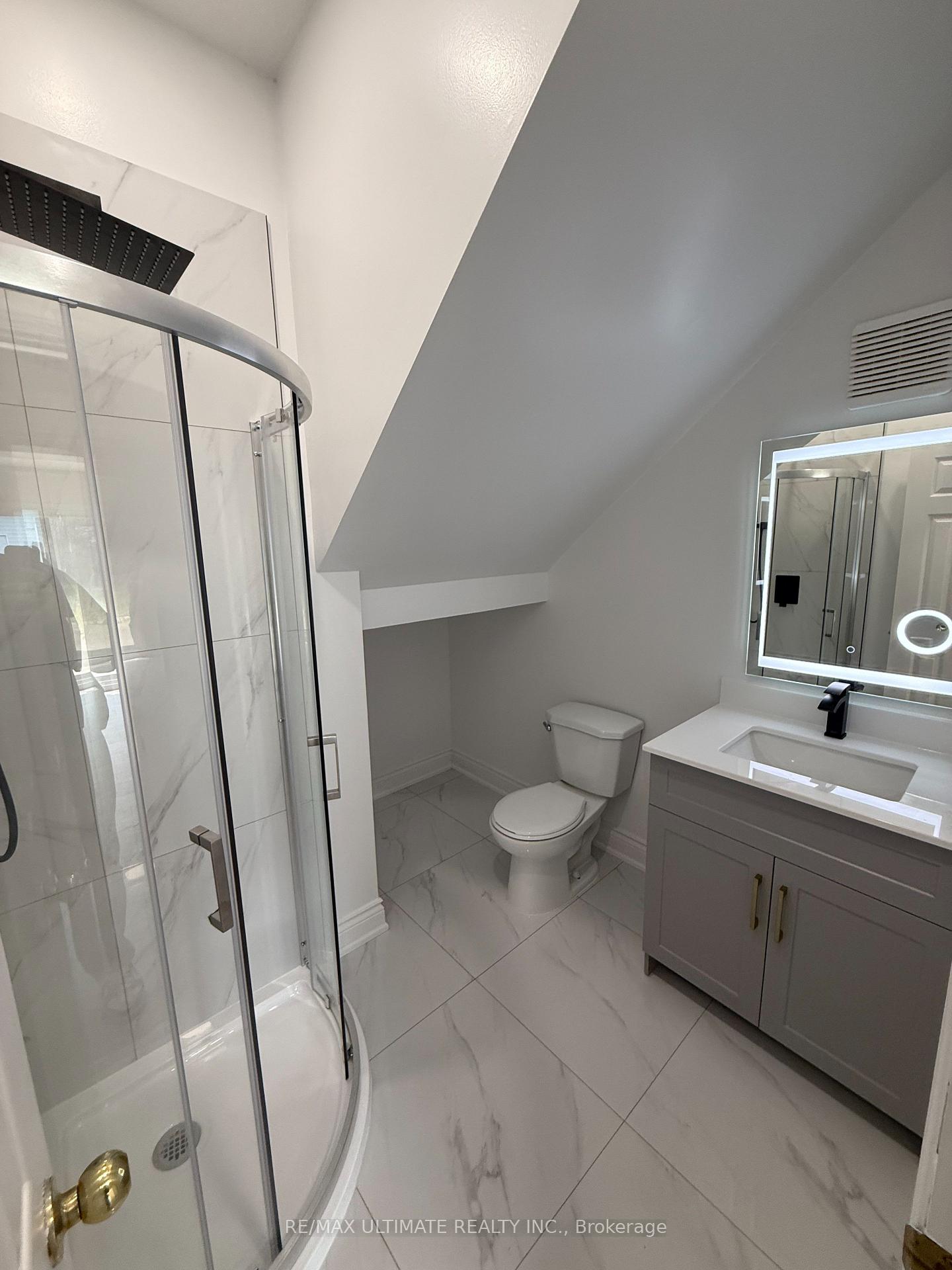 Photo 10 of Unit Side Unit B, 50 Pinery Lane, Georgina, Sutton & Jackson's Point — HOMEH