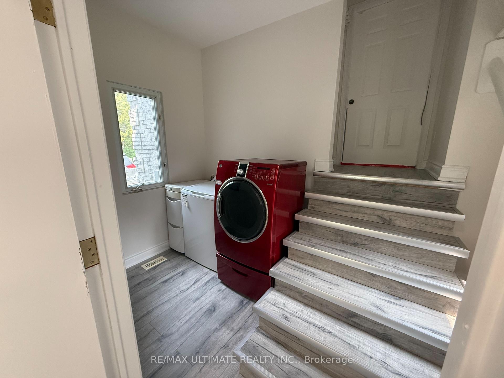 Photo 11 of Unit Side Unit B, 50 Pinery Lane, Georgina, Sutton & Jackson's Point — HOMEH