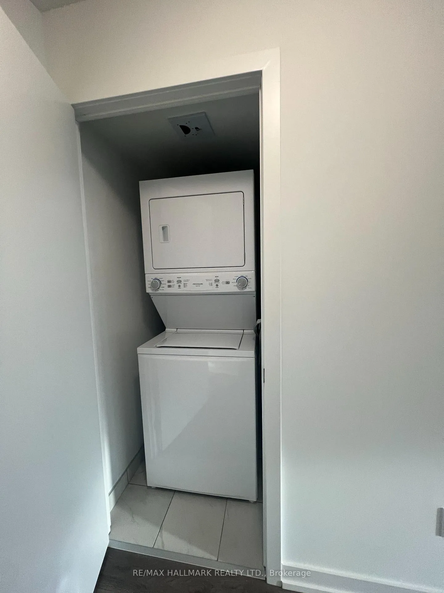 Photo 7 of Unit 316, 1435 Celebration Drive, Pickering, Bay Ridges — HOMEH