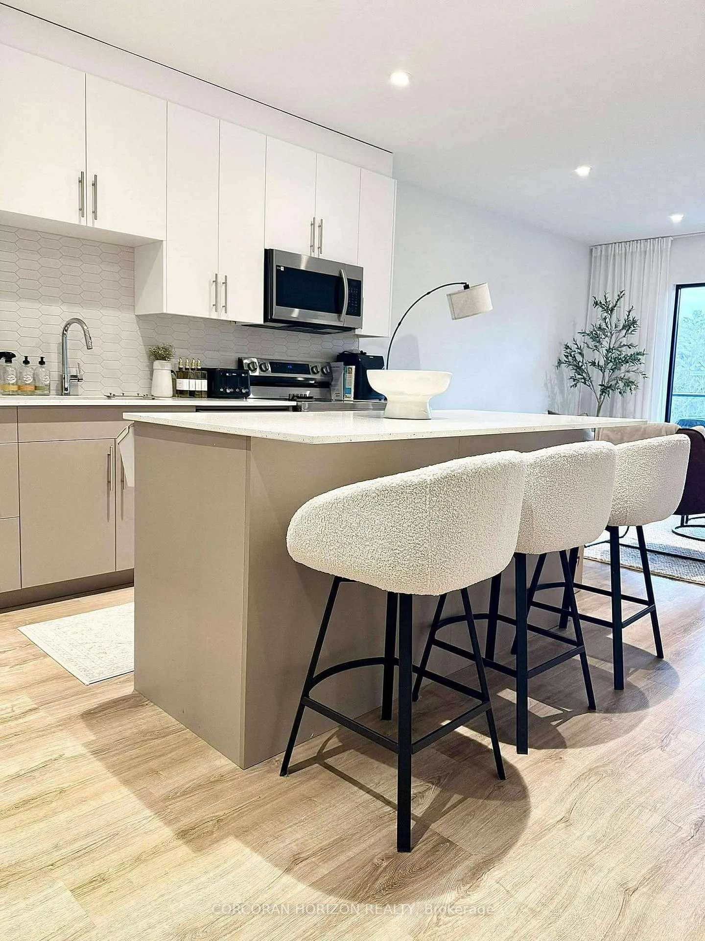 Photo 8 of Unit 513, 525 New Dundee Road, Kitchener — HOMEH