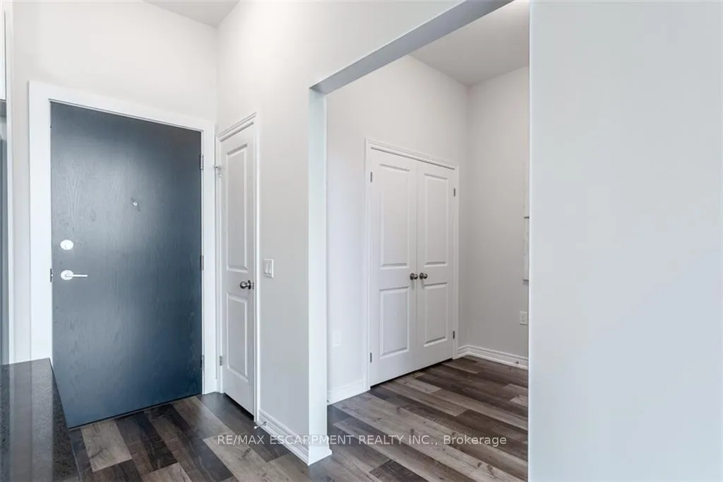 Photo 5 of Unit 802, 2750 King Street E, Hamilton, Corman — HOMEH