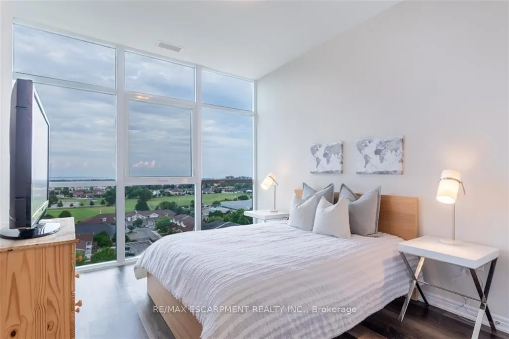 Photo 15 of Unit 802, 2750 King Street E, Hamilton, Corman — HOMEH