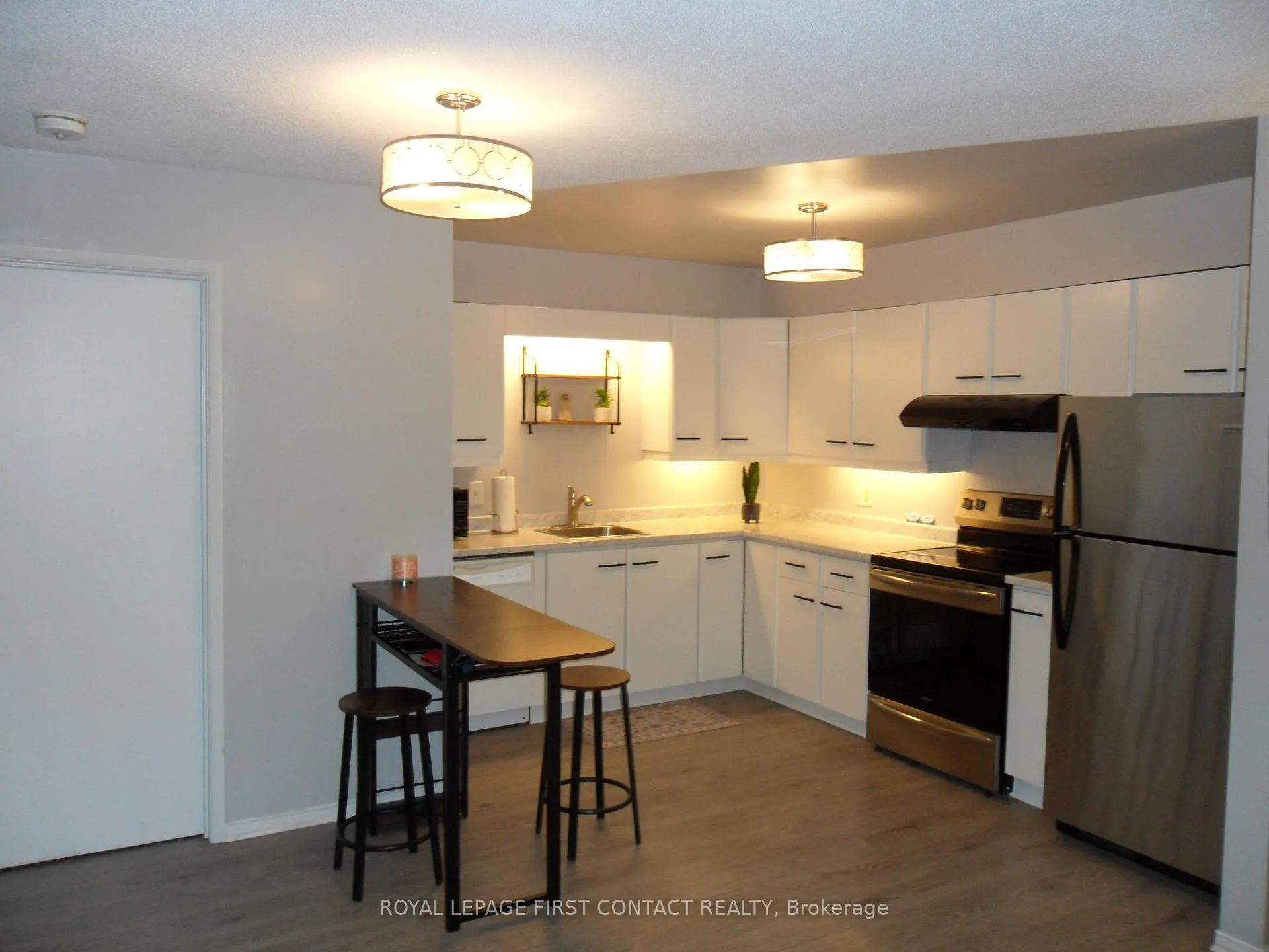 Photo 4 of Unit B-08, 120 Bell Farm Road, Barrie, Alliance — HOMEH