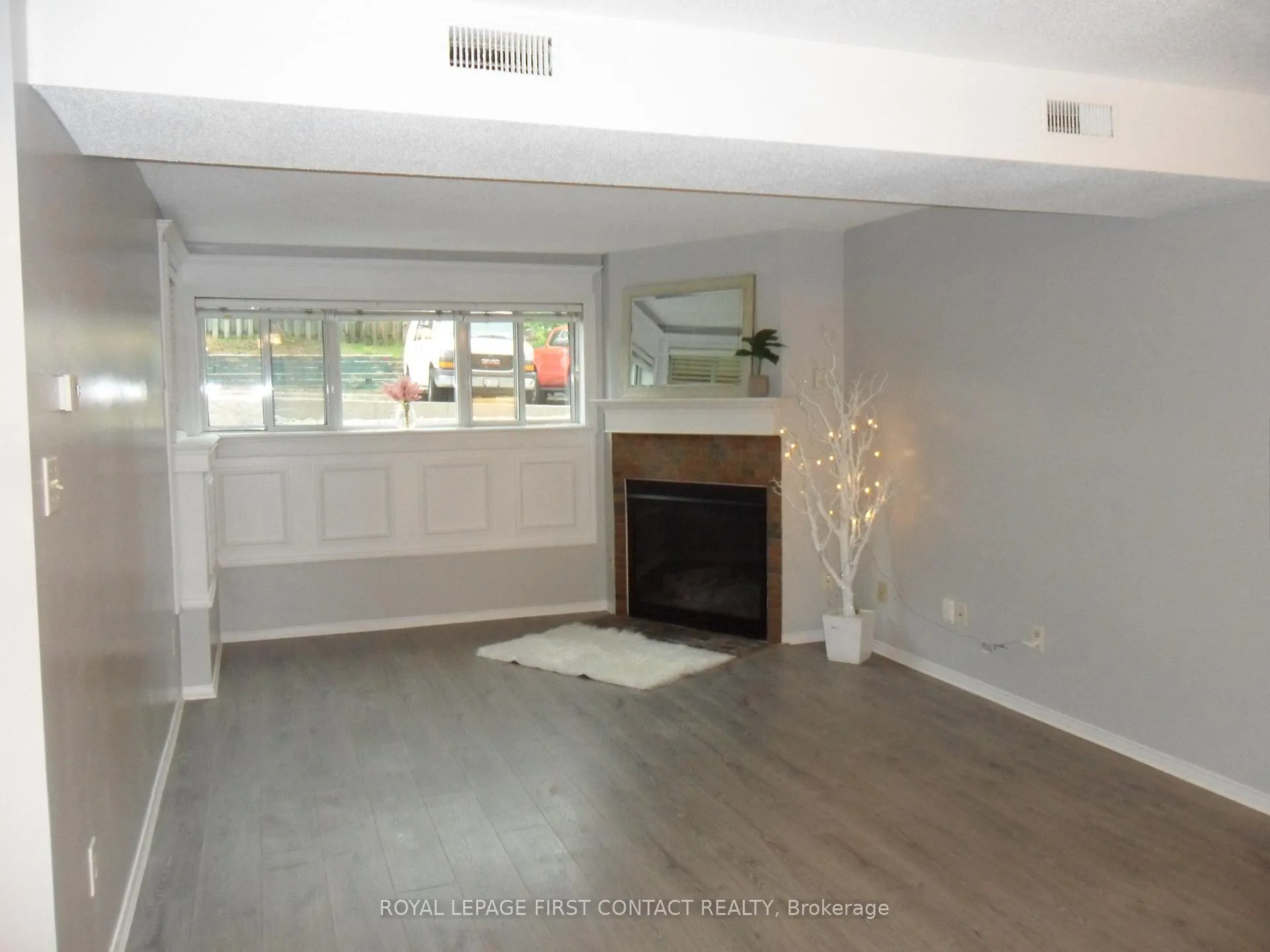 Photo 6 of Unit B-08, 120 Bell Farm Road, Barrie, Alliance — HOMEH