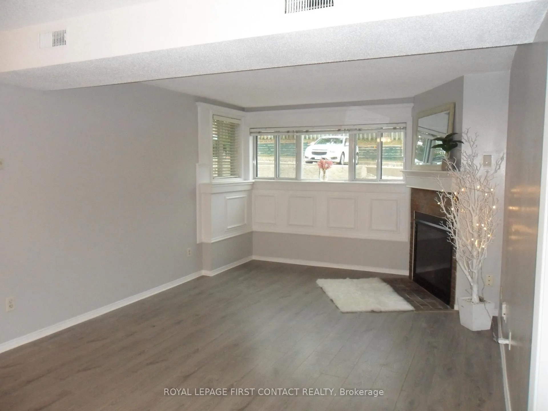 Photo 7 of Unit B-08, 120 Bell Farm Road, Barrie, Alliance — HOMEH