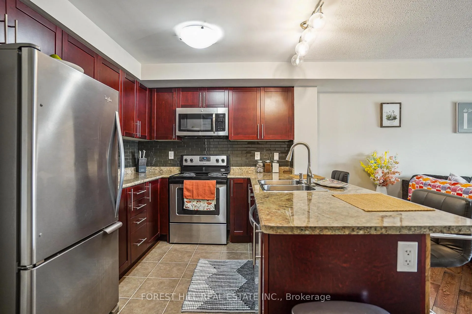 Photo 11 of Unit 60, 182 Kingston Road W, Ajax, Central — HOMEH