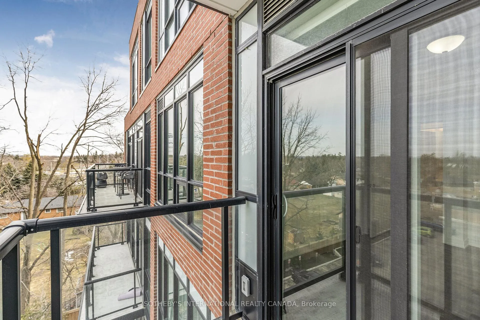 Photo 12 of Unit 302, 681 Yonge Street, Barrie, Painswick South — HOMEH