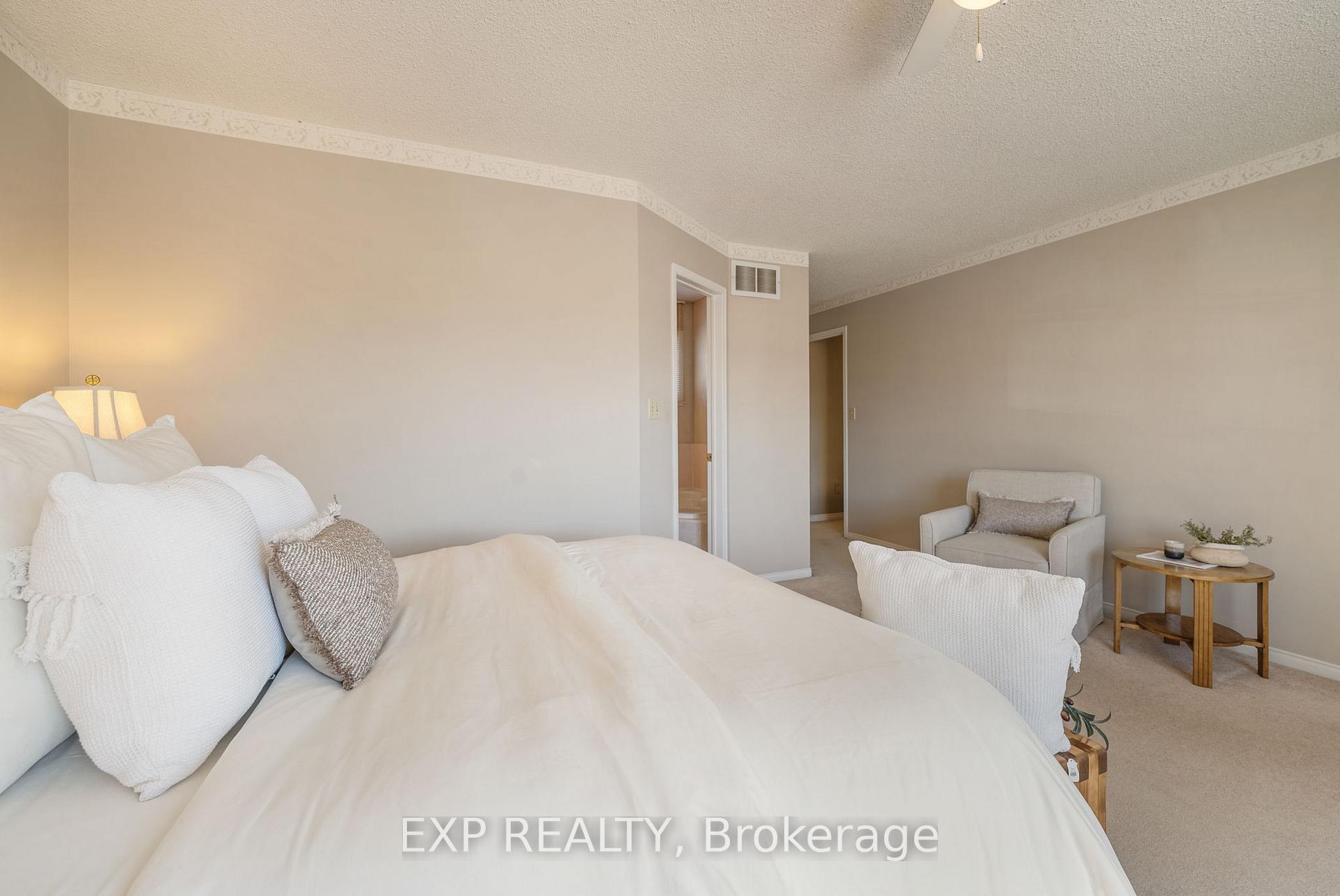 Photo 17 of 1048 Frei Street, Cobourg — HOMEH