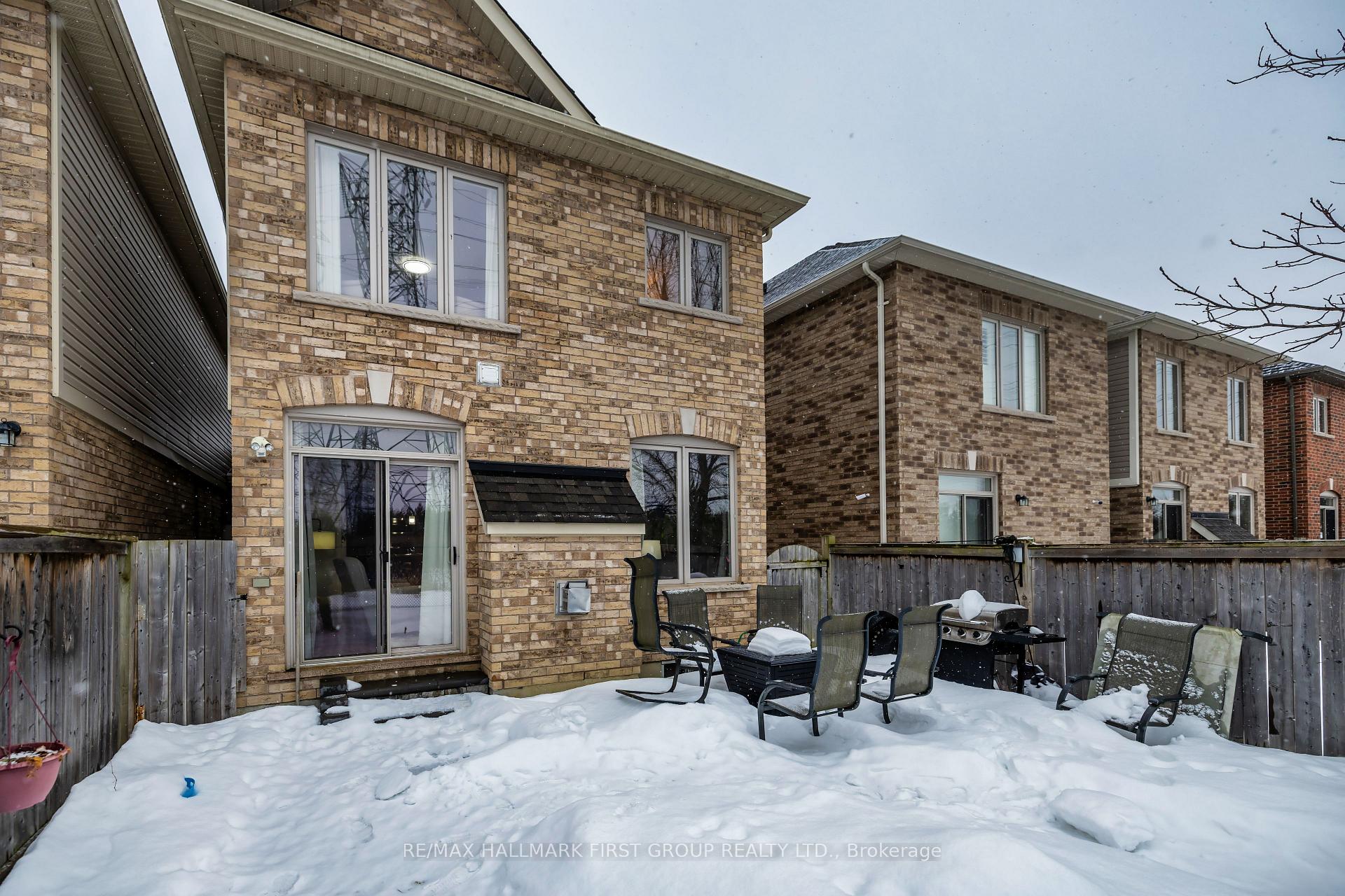Photo 37 of 75 Beverton Crescent, Ajax, Northwest Ajax — HOMEH