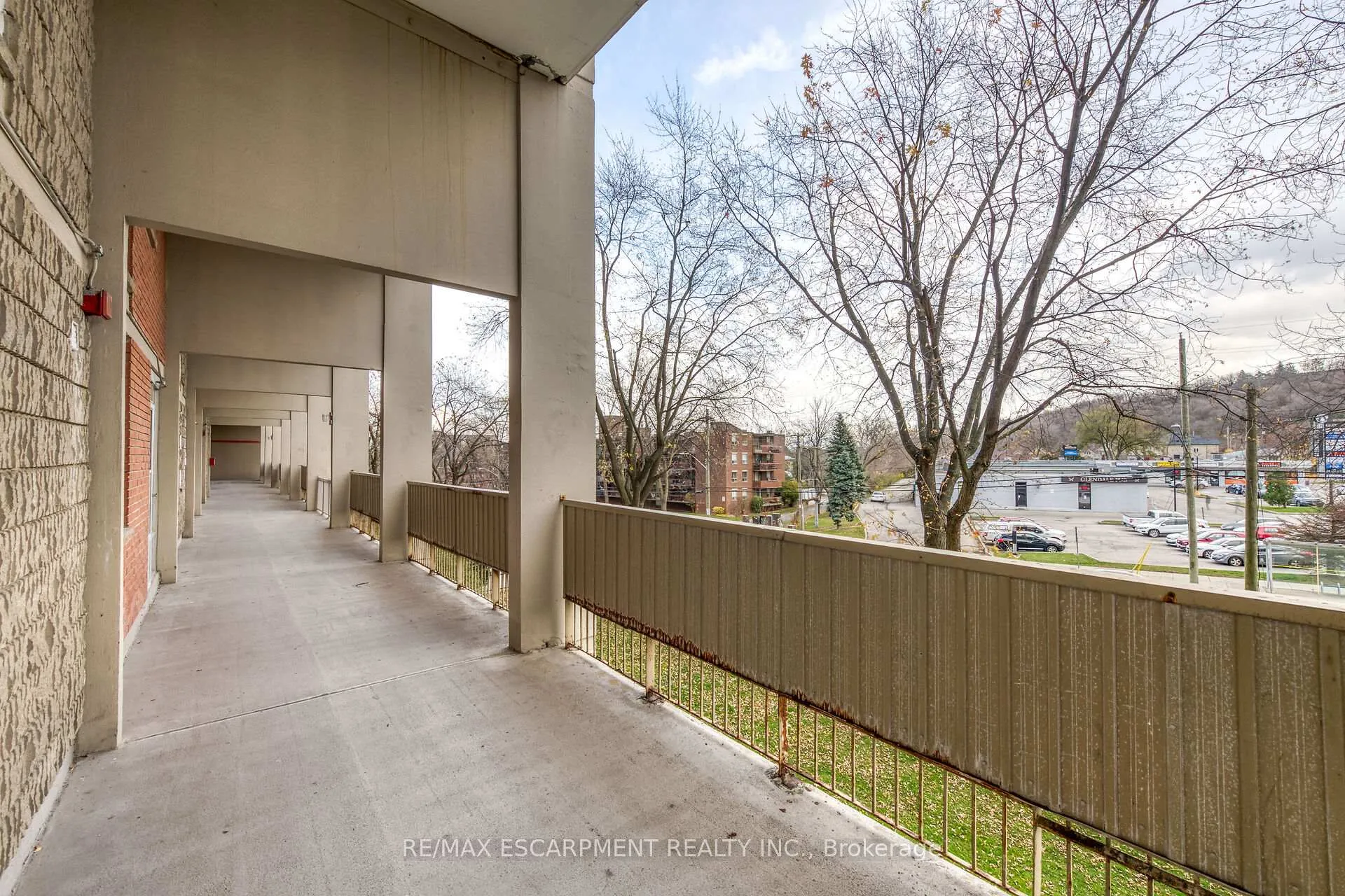 Photo 3 of Unit 215, 350 Quigley Road, Hamilton, Vincent — HOMEH