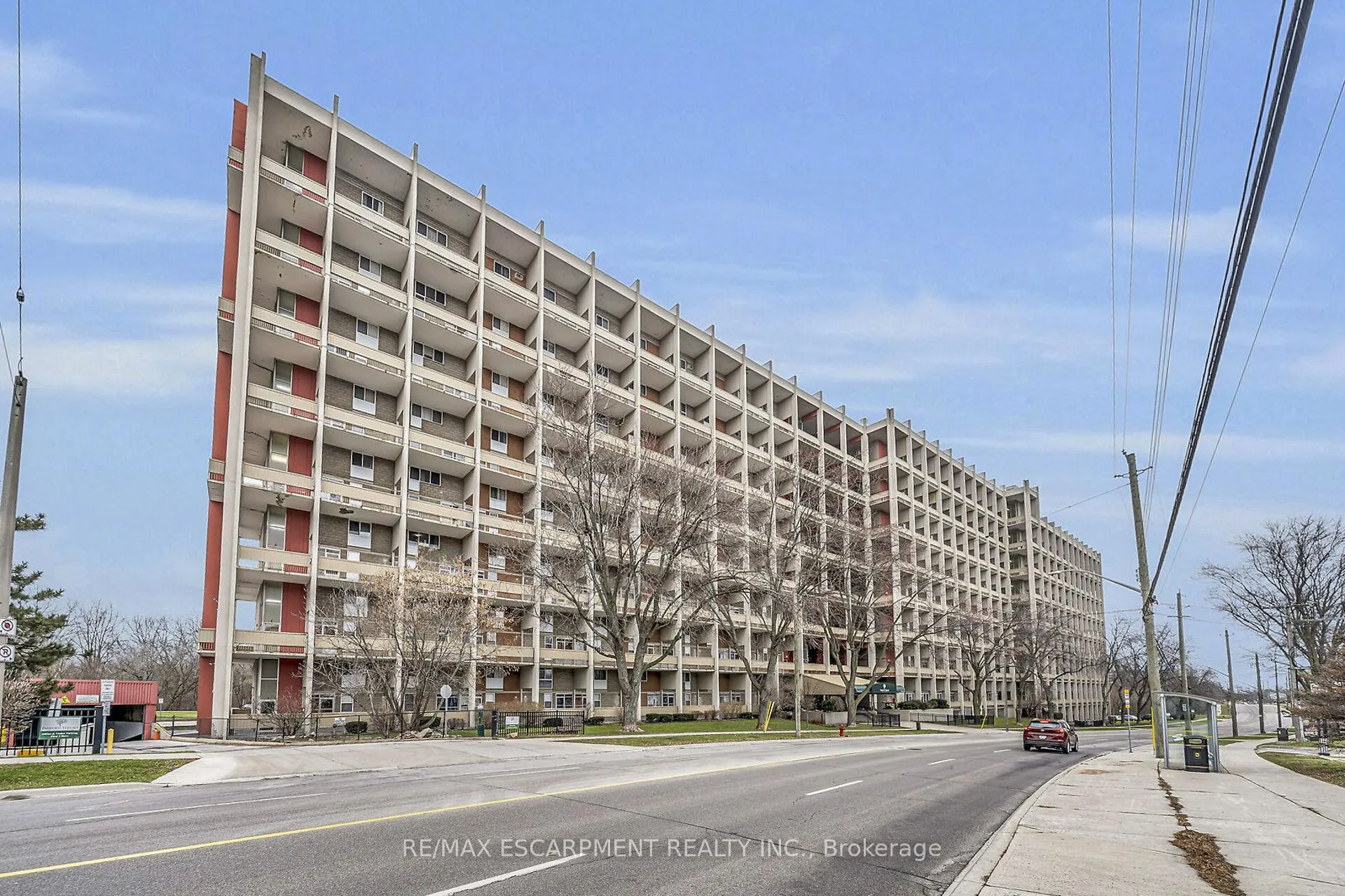 Photo 4 of Unit 215, 350 Quigley Road, Hamilton, Vincent — HOMEH
