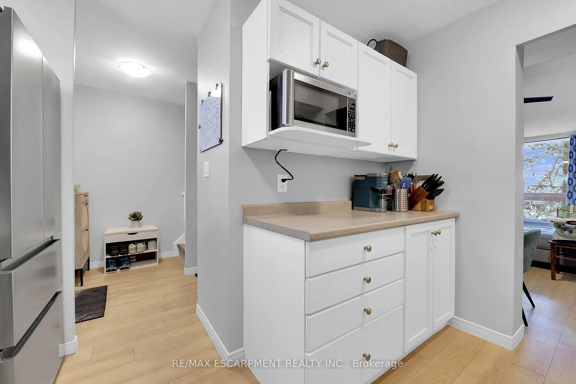Photo 8 of Unit 215, 350 Quigley Road, Hamilton, Vincent — HOMEH