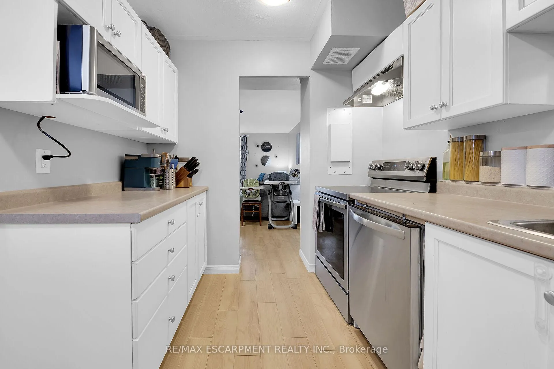 Photo 9 of Unit 215, 350 Quigley Road, Hamilton, Vincent — HOMEH