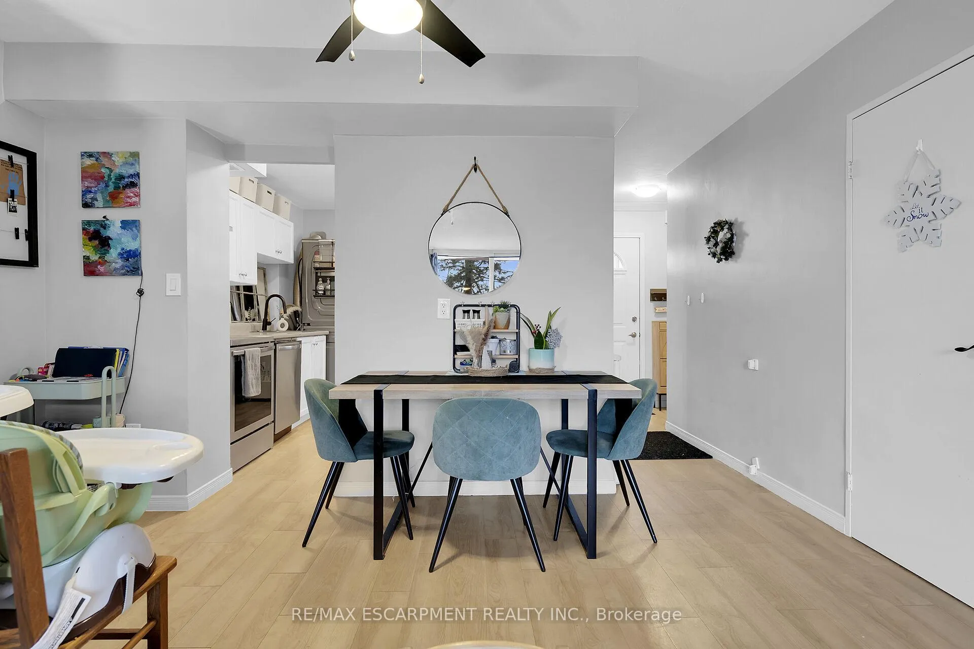Photo 17 of Unit 215, 350 Quigley Road, Hamilton, Vincent — HOMEH