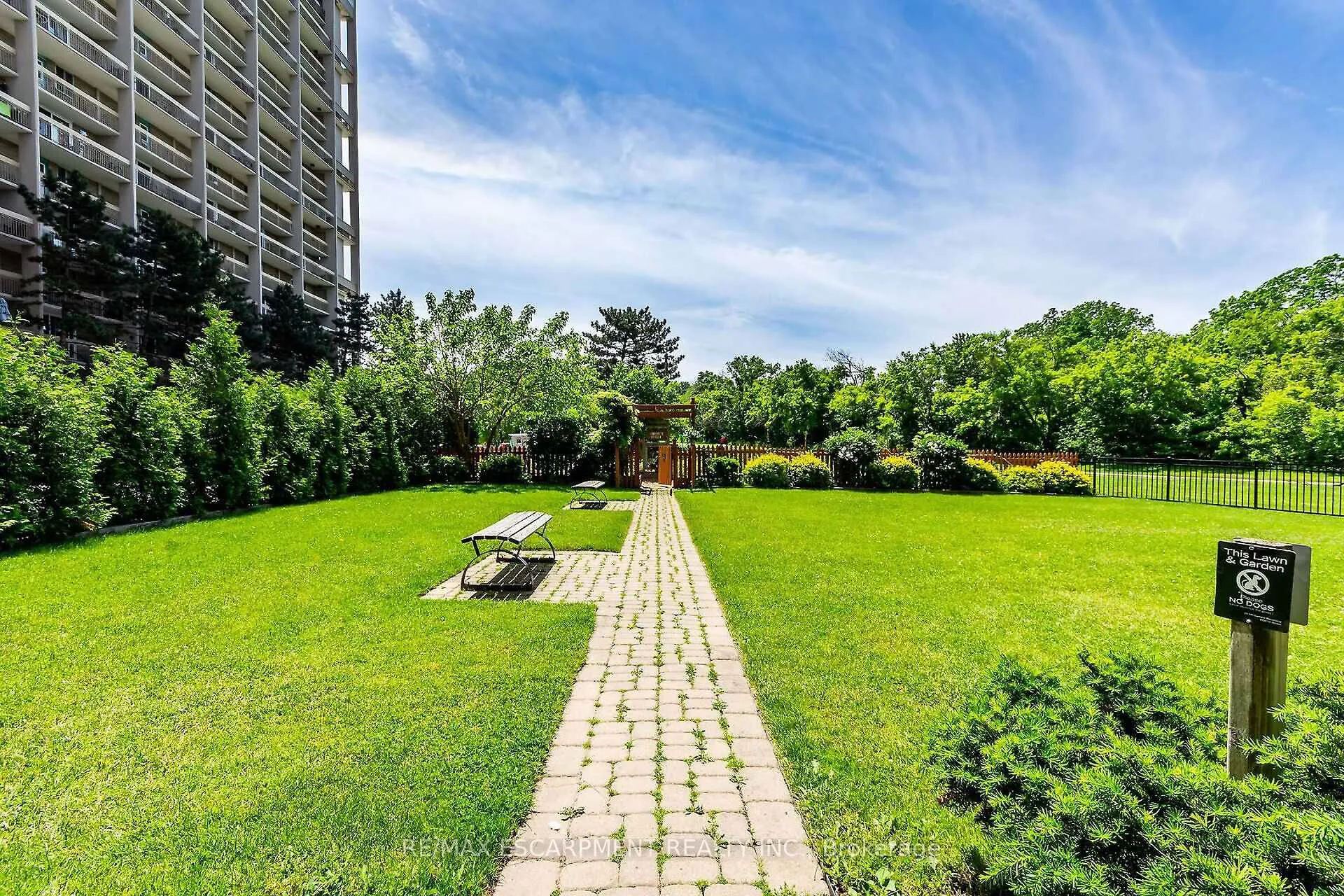 Photo 36 of Unit 215, 350 Quigley Road, Hamilton, Vincent — HOMEH