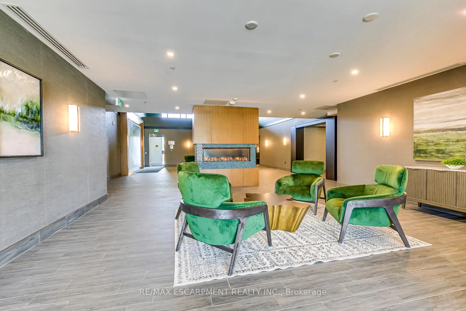Photo 20 of Unit 302, 460 Dundas Street E, Hamilton, Waterdown — HOMEH