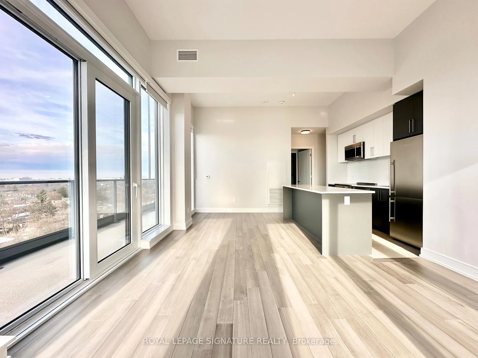 Photo 3 of Unit 1303, 2525 Bathurst Street, Toronto, Forest Hill North — HOMEH