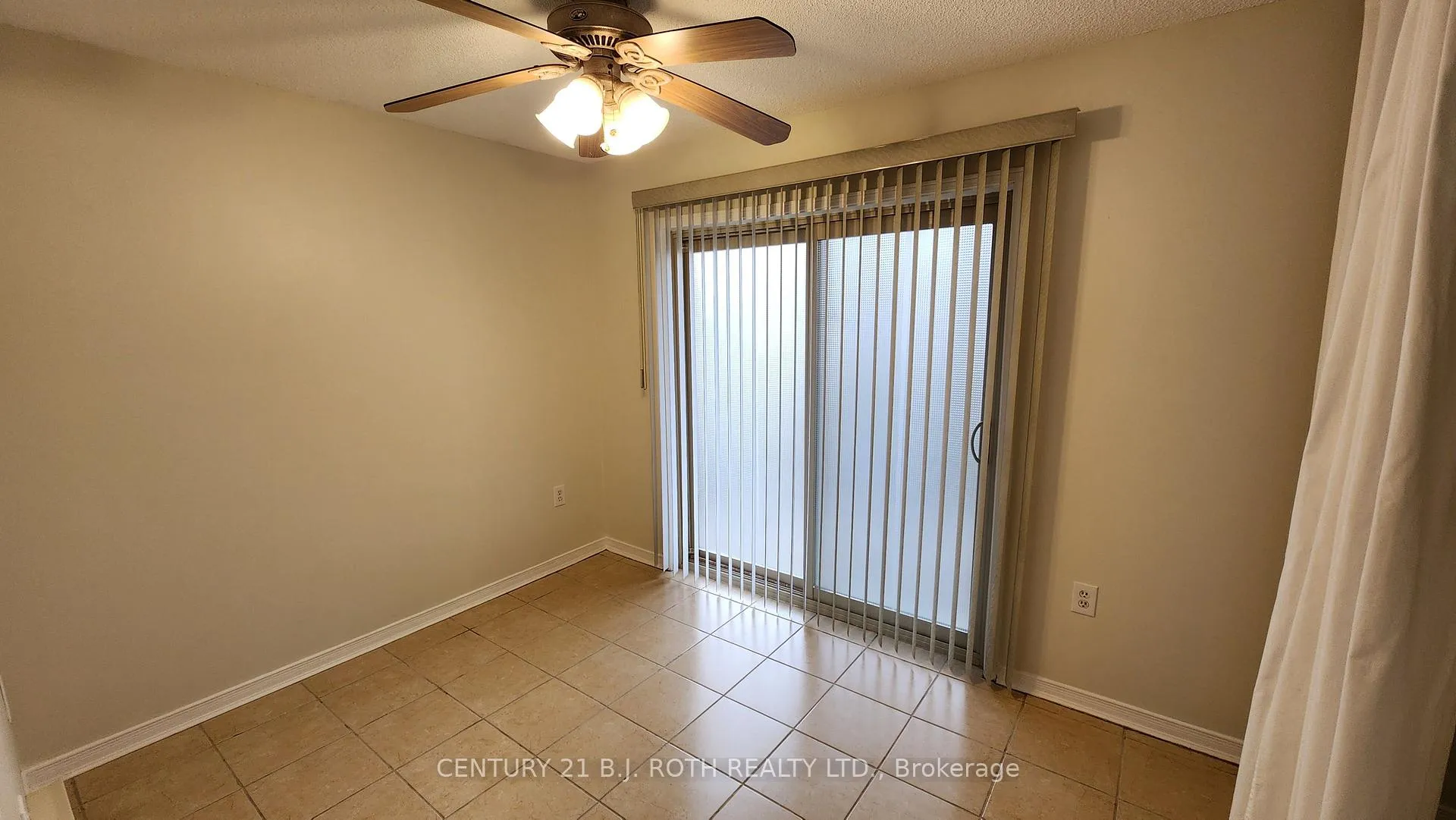 Photo 4 of Unit 1, 11 Meadow Lane, Barrie, Ardagh — HOMEH