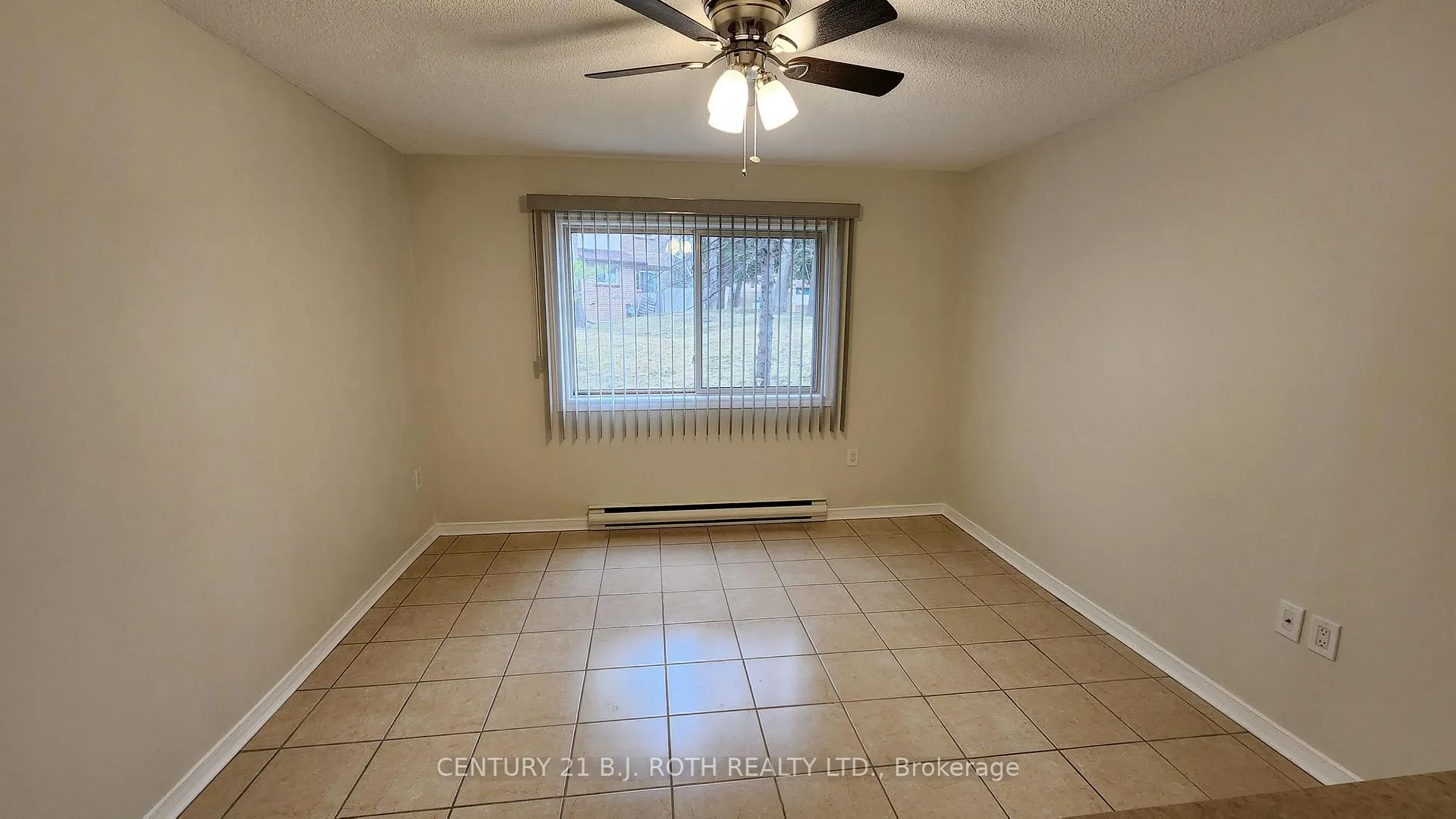 Photo 5 of Unit 1, 11 Meadow Lane, Barrie, Ardagh — HOMEH