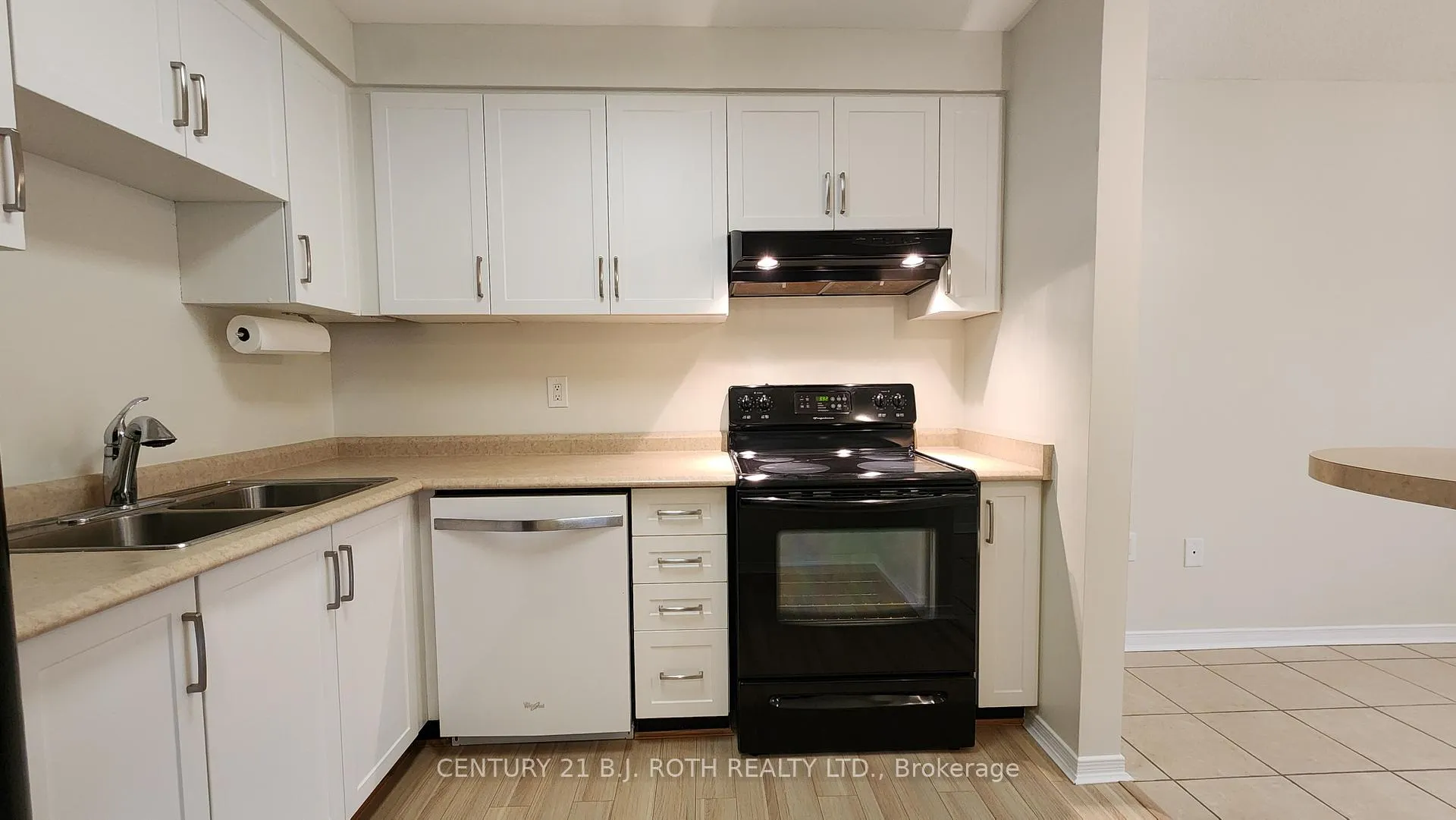 Photo 8 of Unit 1, 11 Meadow Lane, Barrie, Ardagh — HOMEH