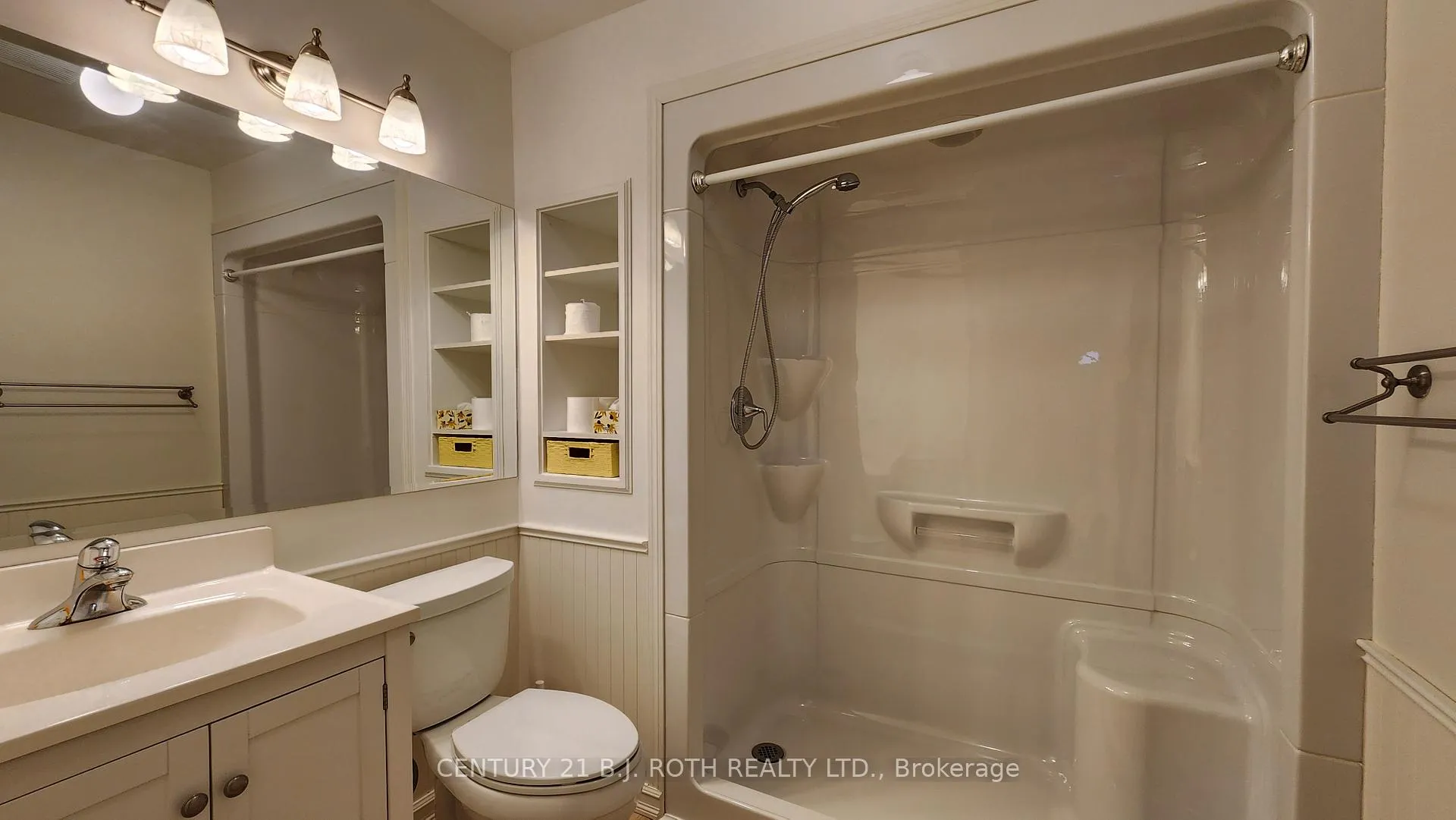 Photo 10 of Unit 1, 11 Meadow Lane, Barrie, Ardagh — HOMEH