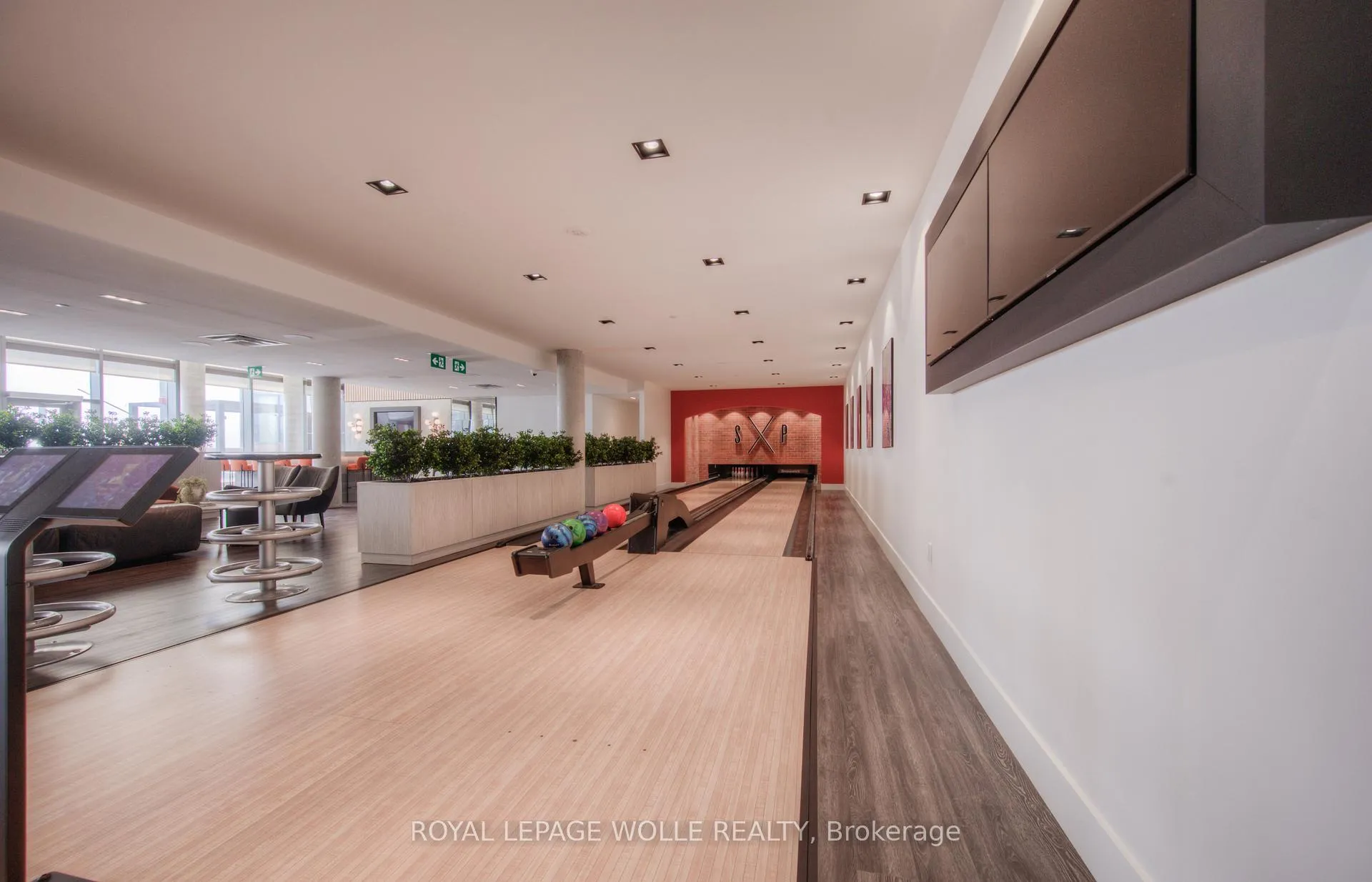 Photo 34 of Unit 701, 15 Wellington Street S, Kitchener — HOMEH