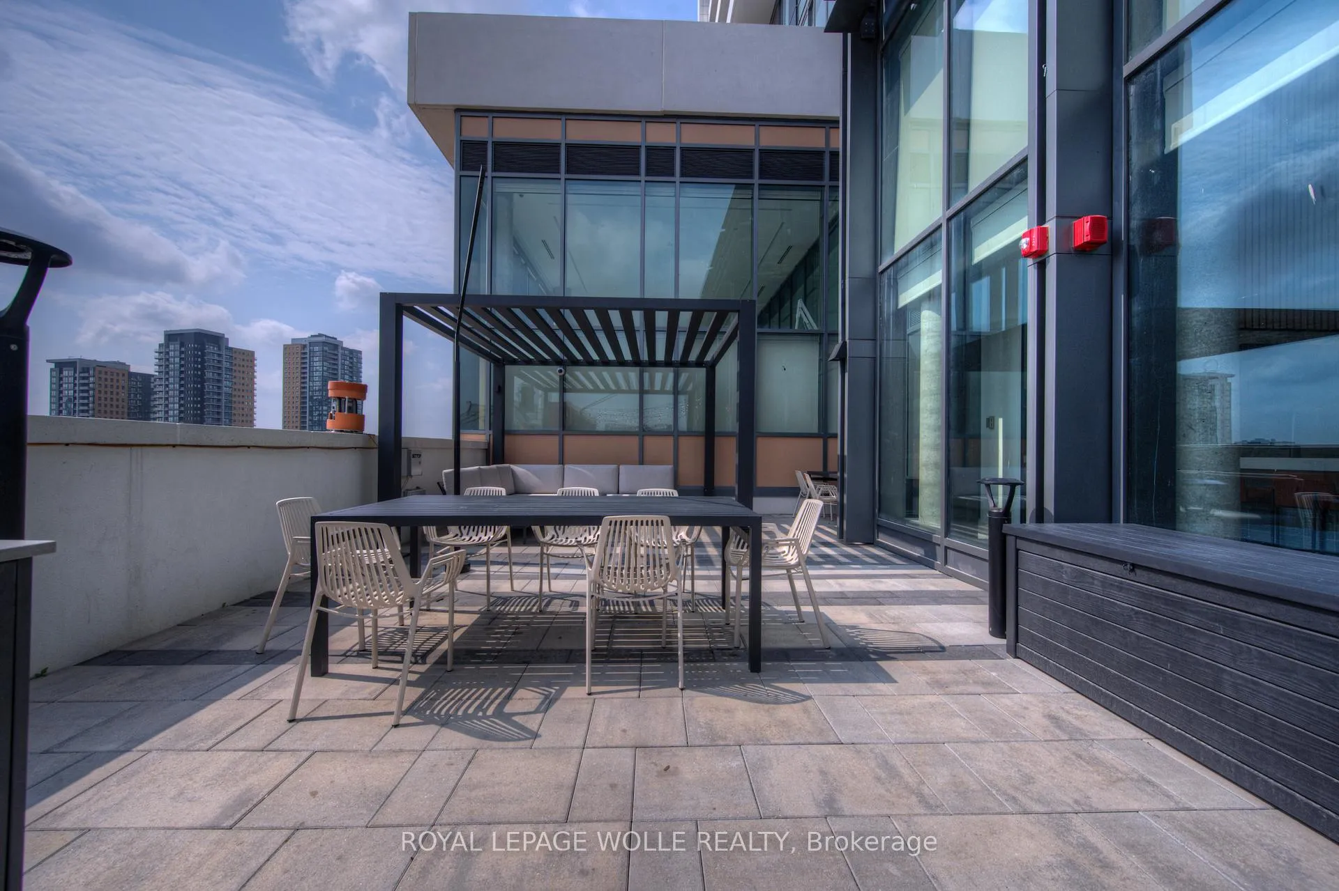 Photo 46 of Unit 701, 15 Wellington Street S, Kitchener — HOMEH