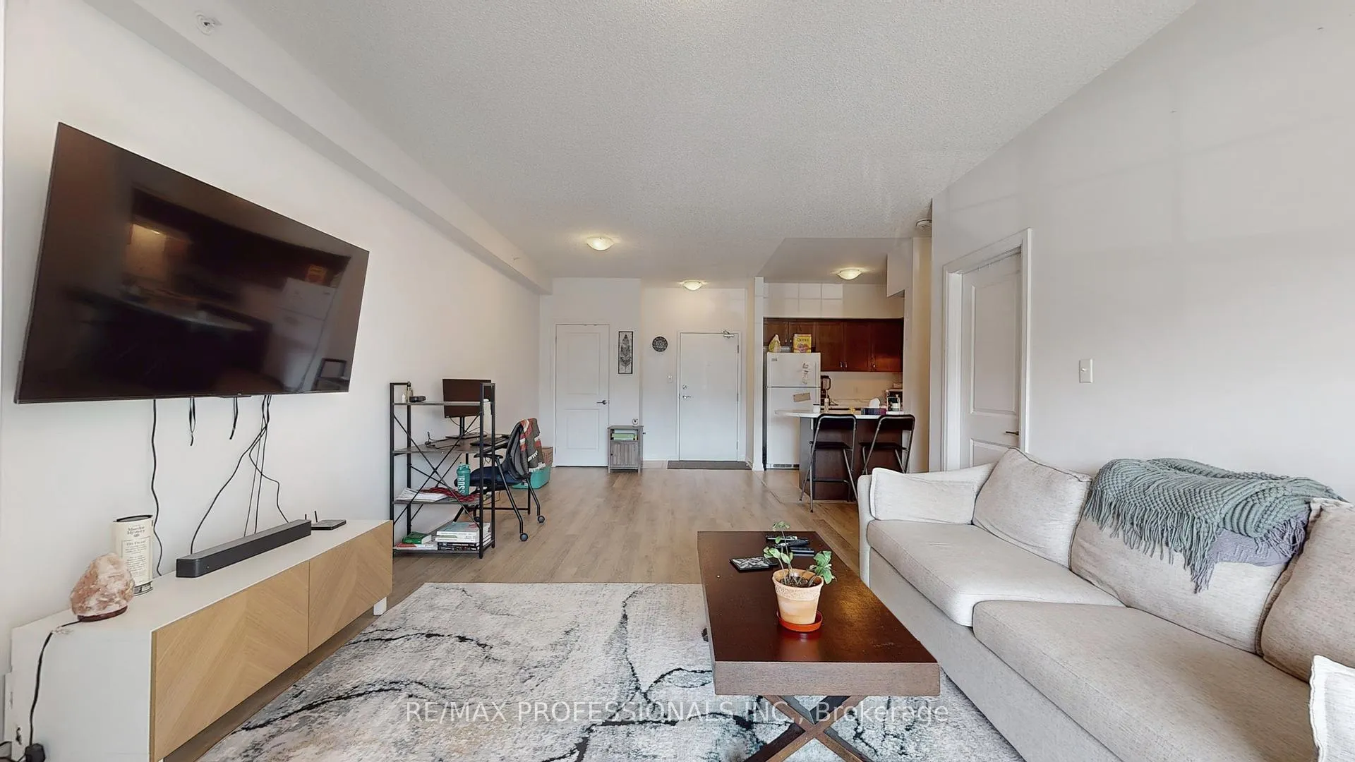 Photo 10 of Unit 107, 5 Greenwich Street, Barrie, Ardagh — HOMEH