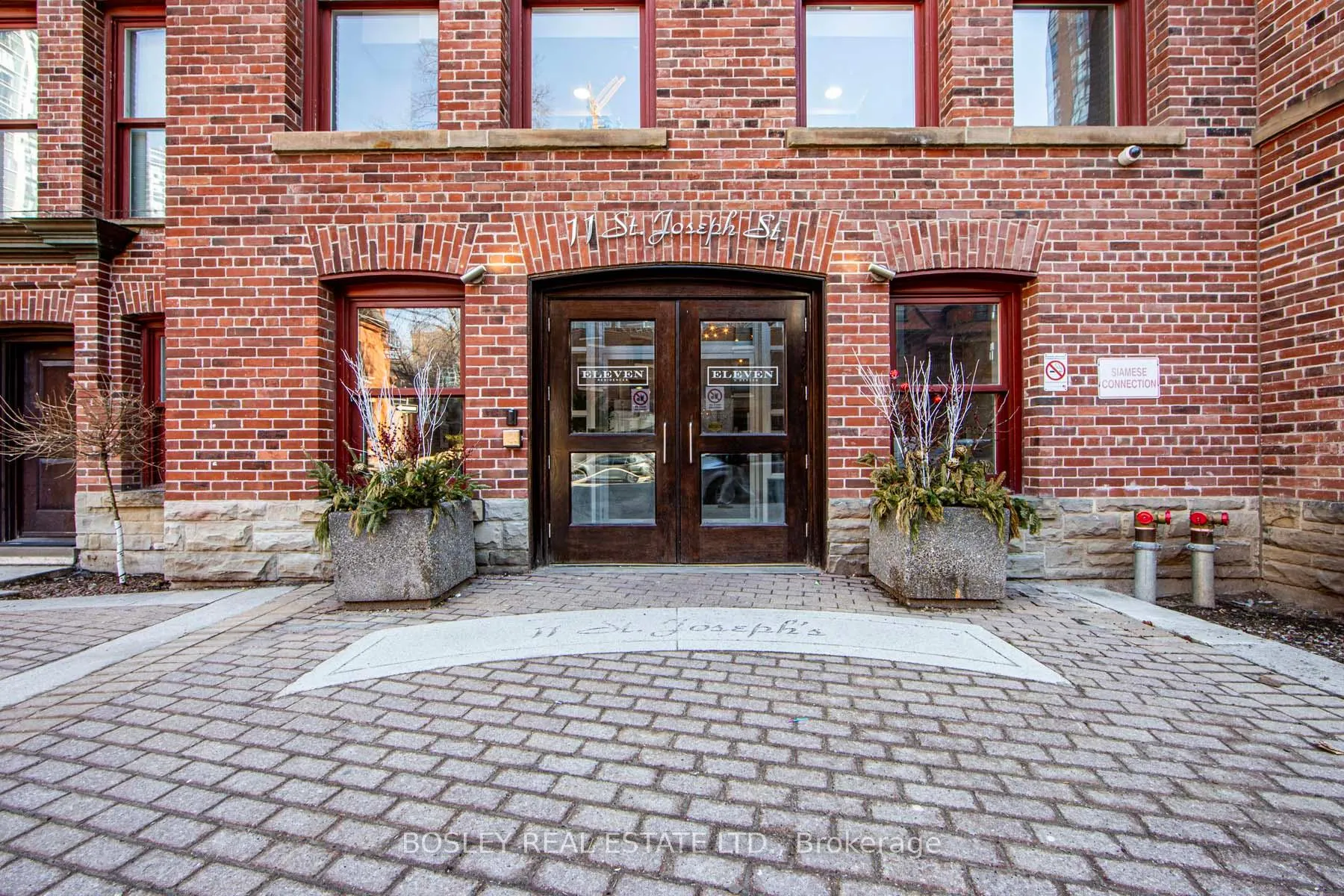 Front of Unit 1407, 11 St Joseph Street