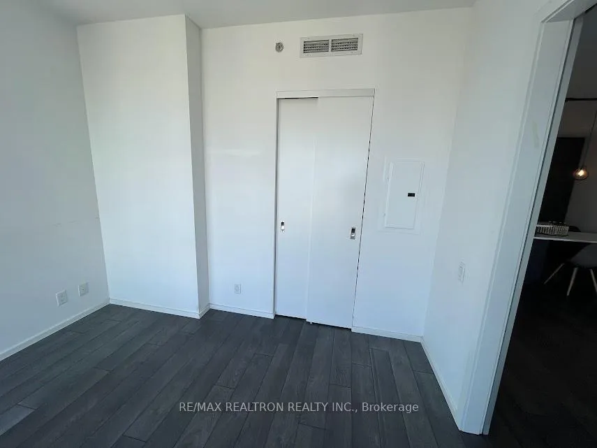 Photo 4 of Unit 3101, 5 St Joseph Avenue, Toronto, Bay Street Corridor — HOMEH