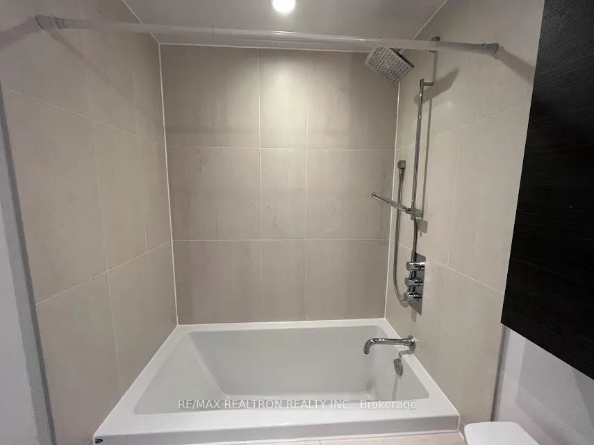 Photo 12 of Unit 3101, 5 St Joseph Avenue, Toronto, Bay Street Corridor — HOMEH