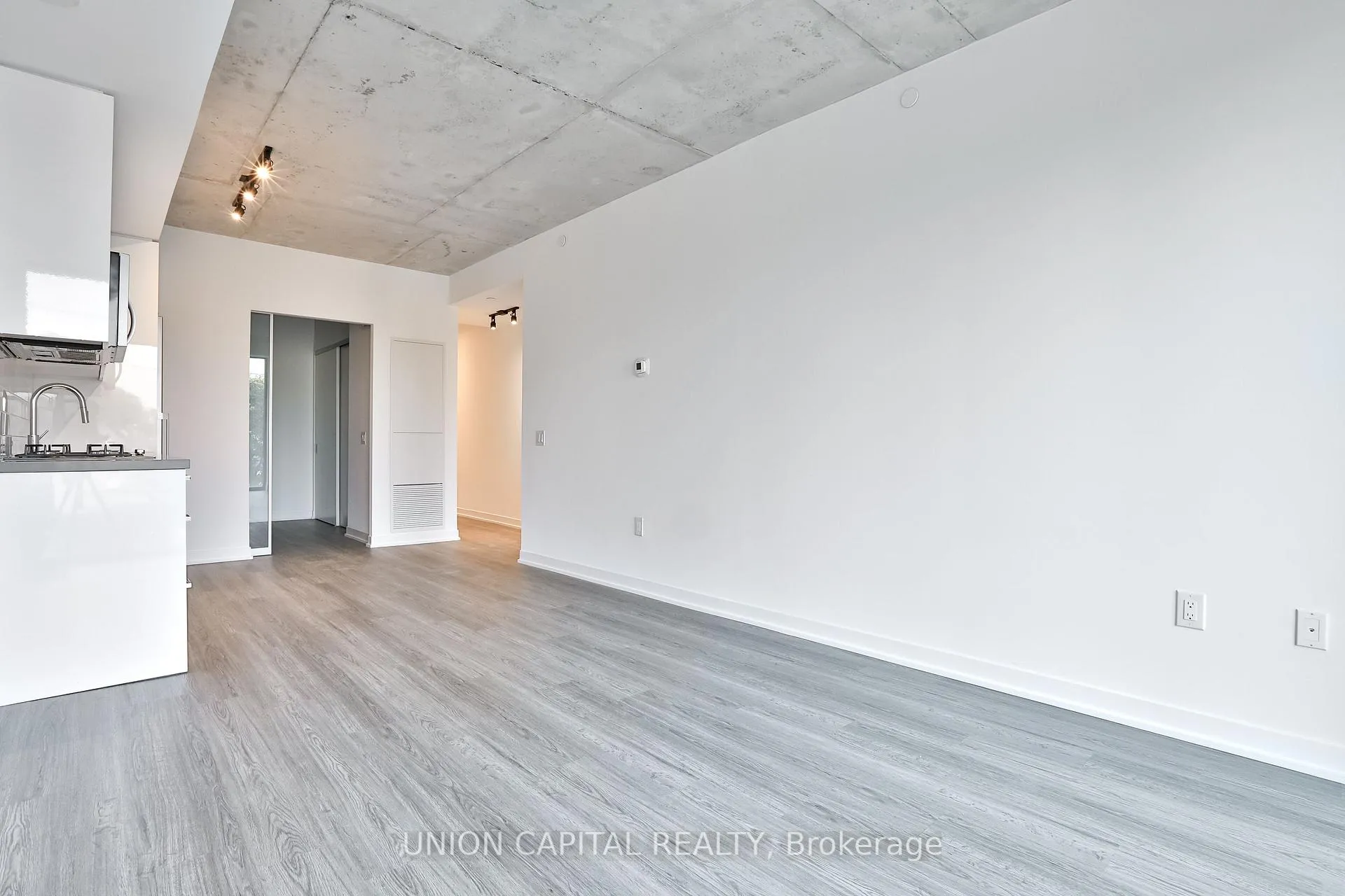 Photo 6 of Unit 202, 195 McCaul Street, Toronto, Kensington-Chinatown — HOMEH