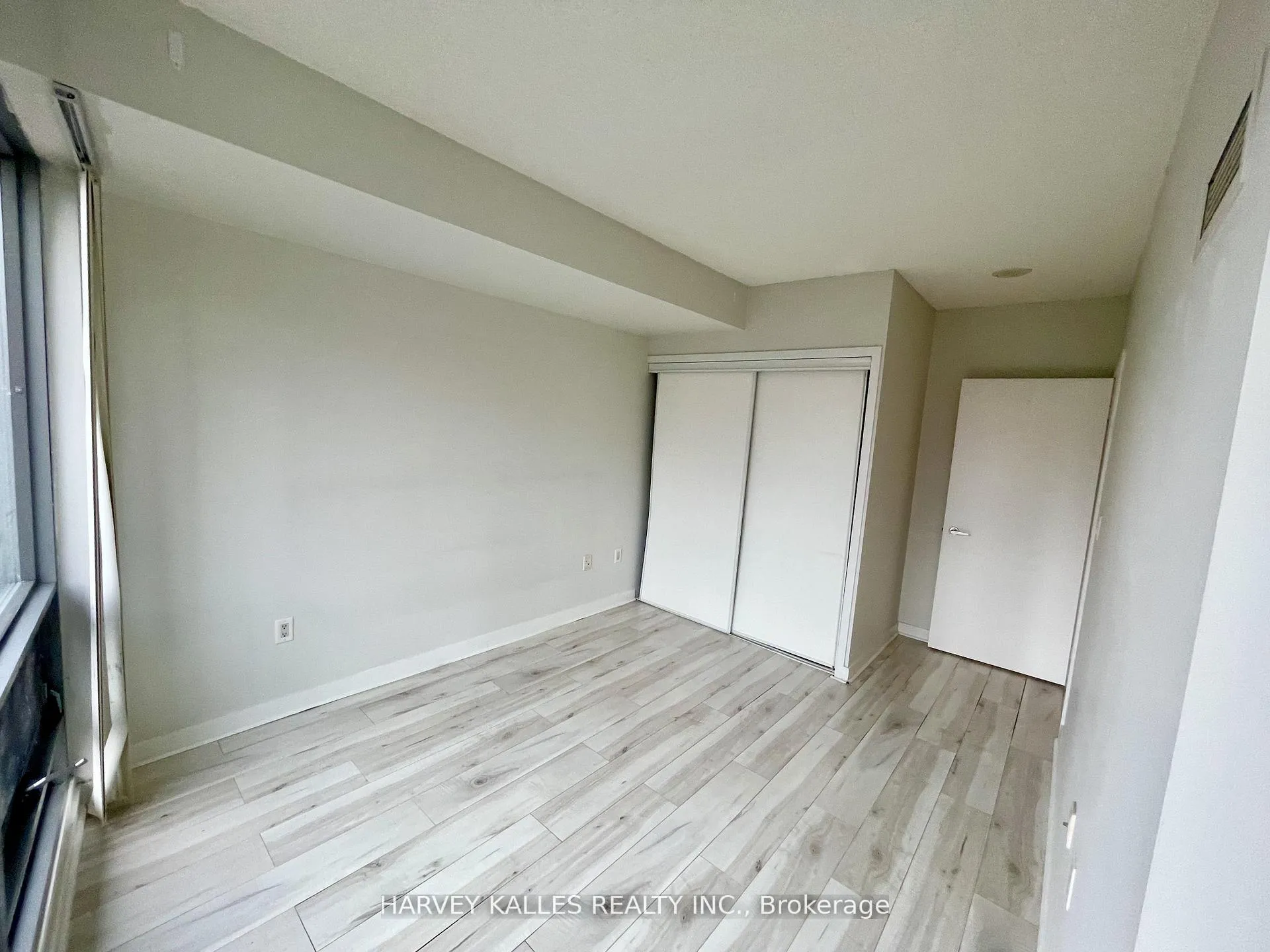 Photo 17 of Unit 208, 5 Mariner Terrace, Toronto, Waterfront Communities — HOMEH