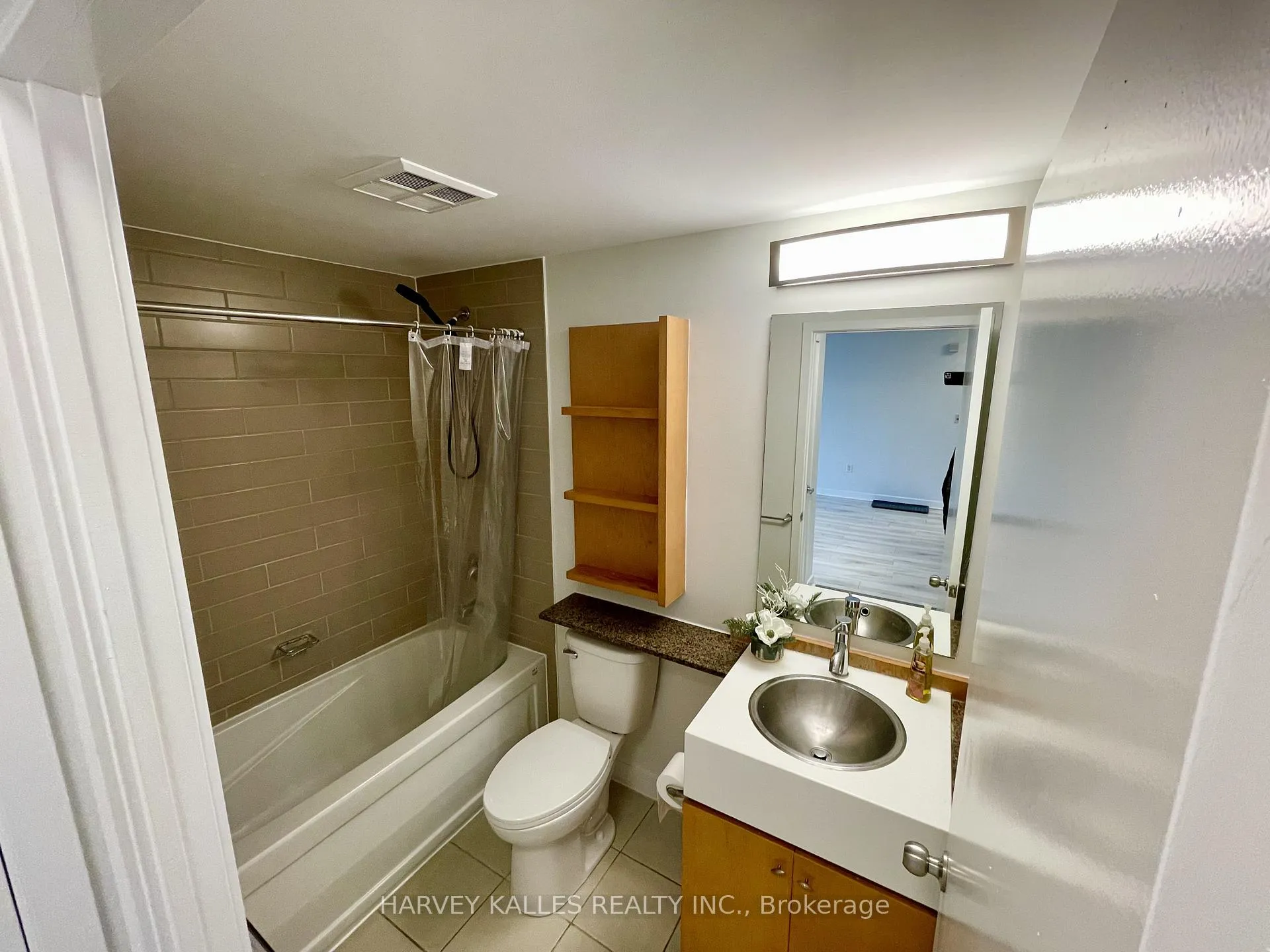 Photo 21 of Unit 208, 5 Mariner Terrace, Toronto, Waterfront Communities — HOMEH