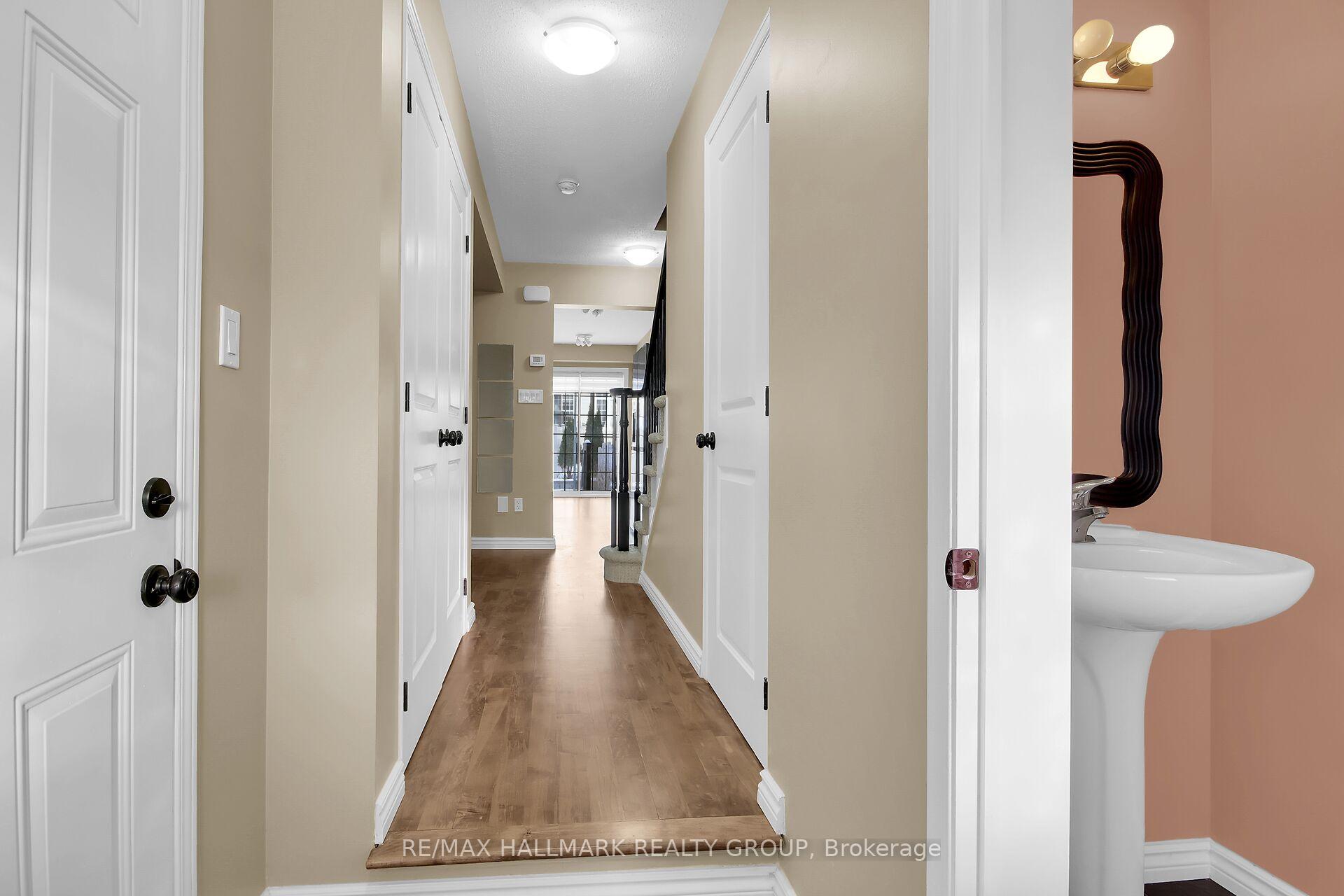 Photo 2 of 2649 Half Moon Bay Road, Ottawa, Barrhaven - Stonebridge — HOMEH