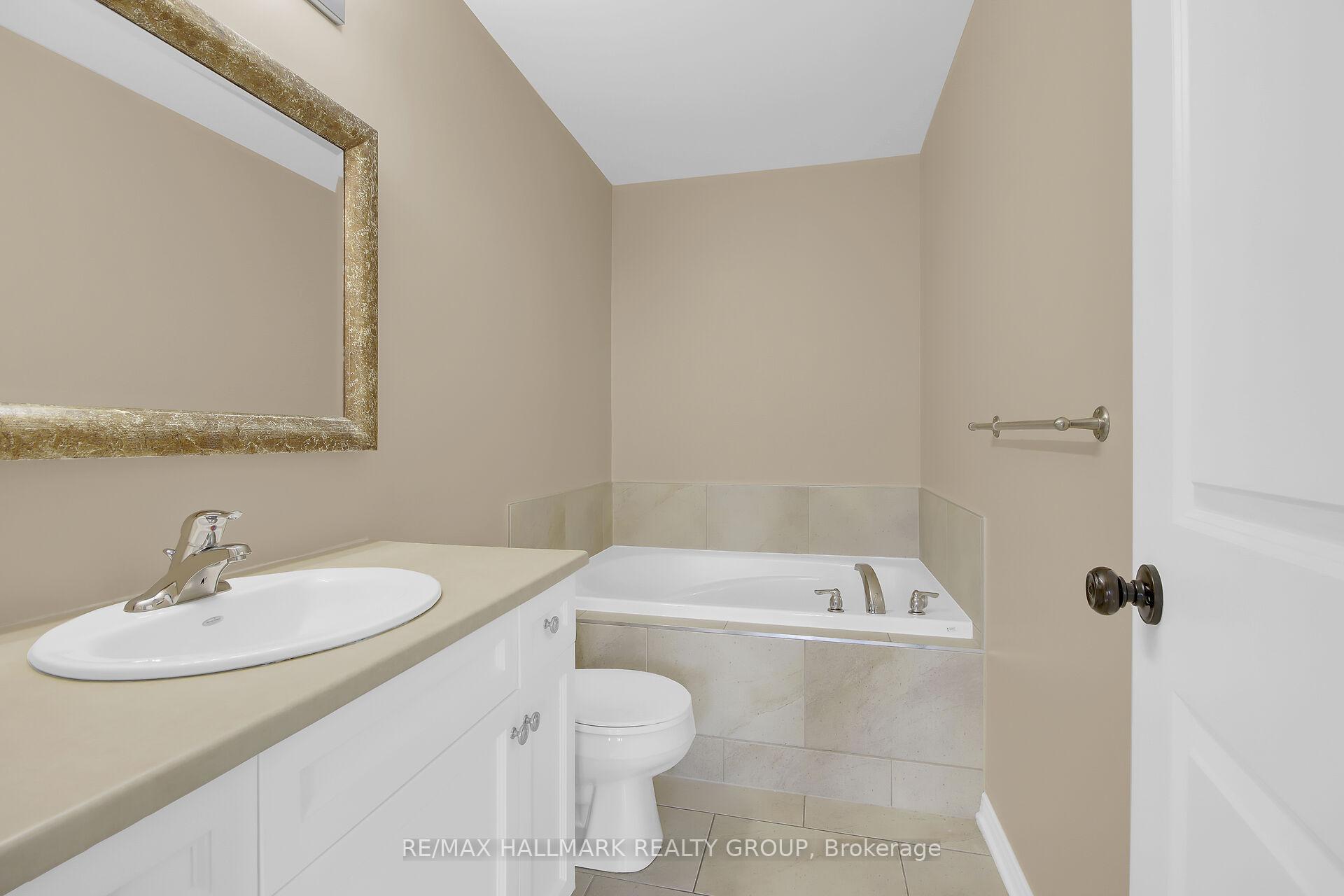 Photo 13 of 2649 Half Moon Bay Road, Ottawa, Barrhaven - Stonebridge — HOMEH