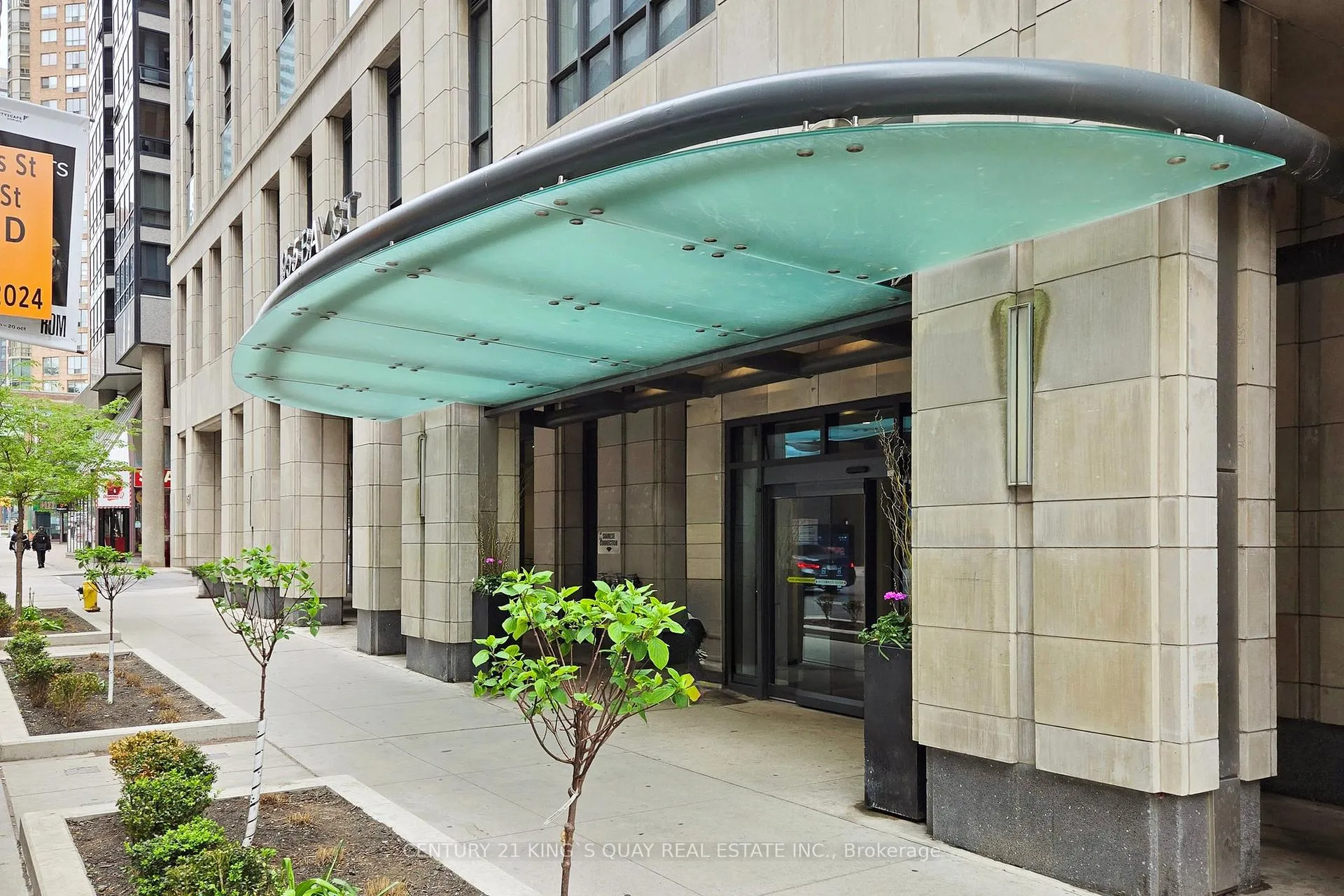 Photo 3 of Unit 3503, 955 Bay Street, Toronto, Bay Street Corridor — HOMEH