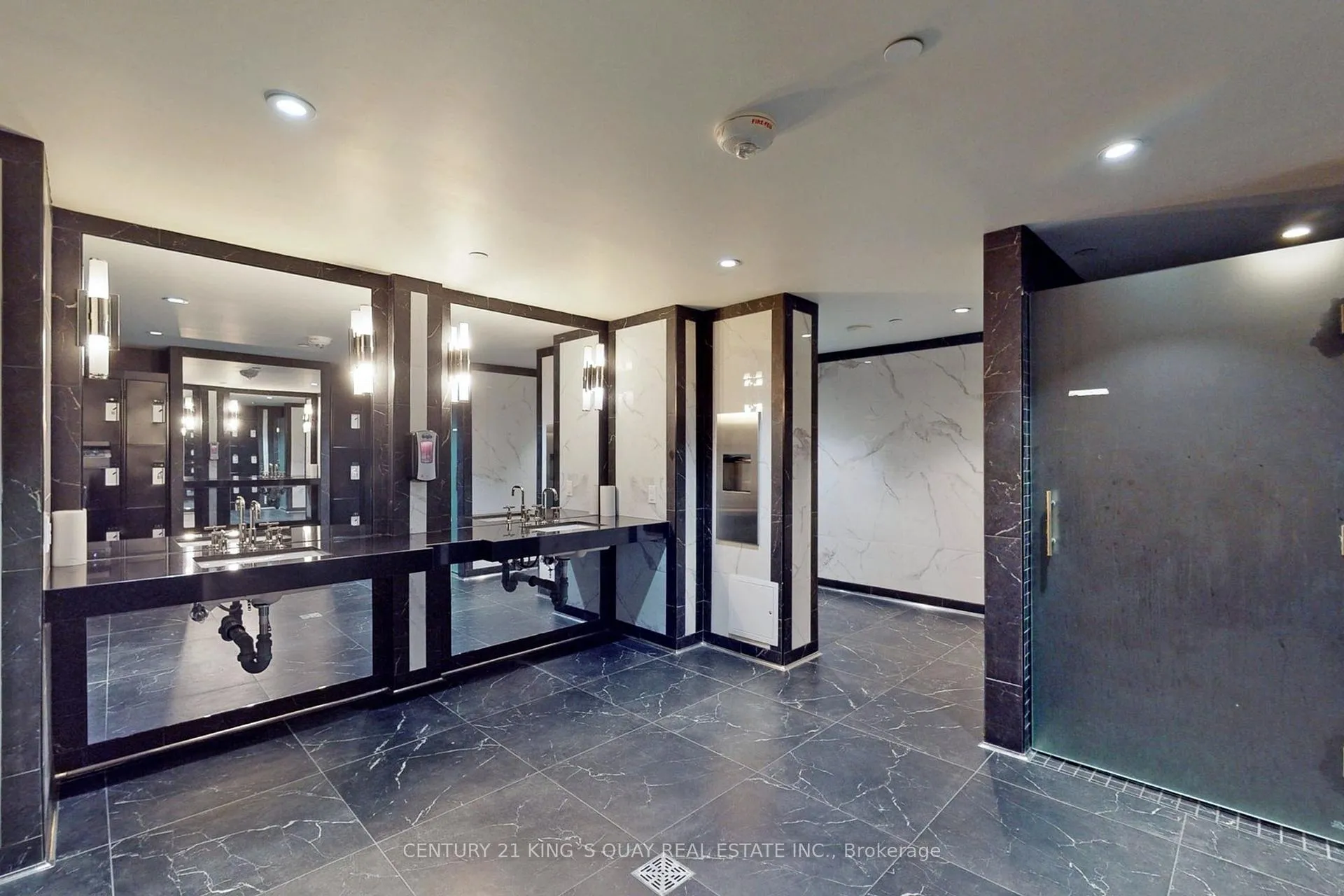 Photo 4 of Unit 3503, 955 Bay Street, Toronto, Bay Street Corridor — HOMEH