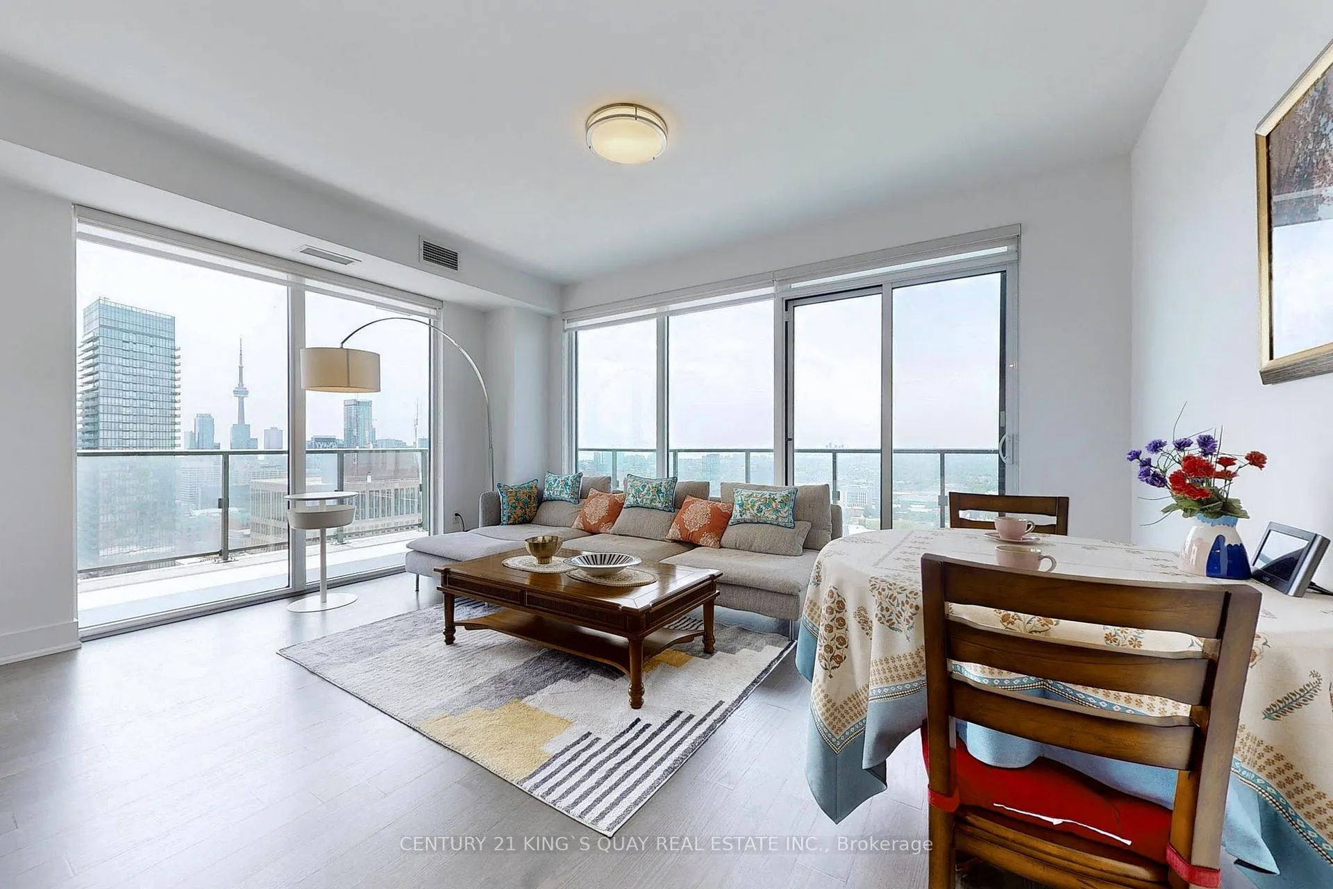Photo 11 of Unit 3503, 955 Bay Street, Toronto, Bay Street Corridor — HOMEH