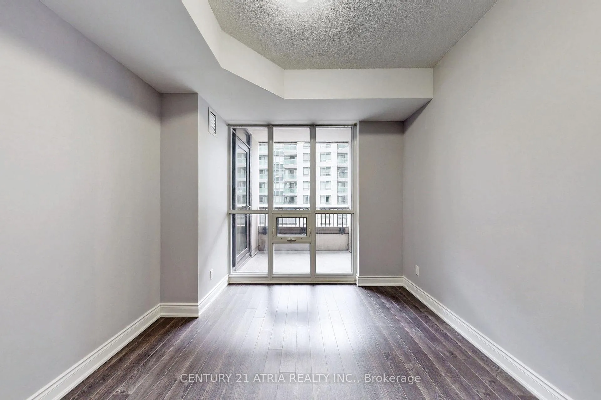 Photo 7 of Unit D309, 33 Clegg Road, Markham, Unionville — HOMEH