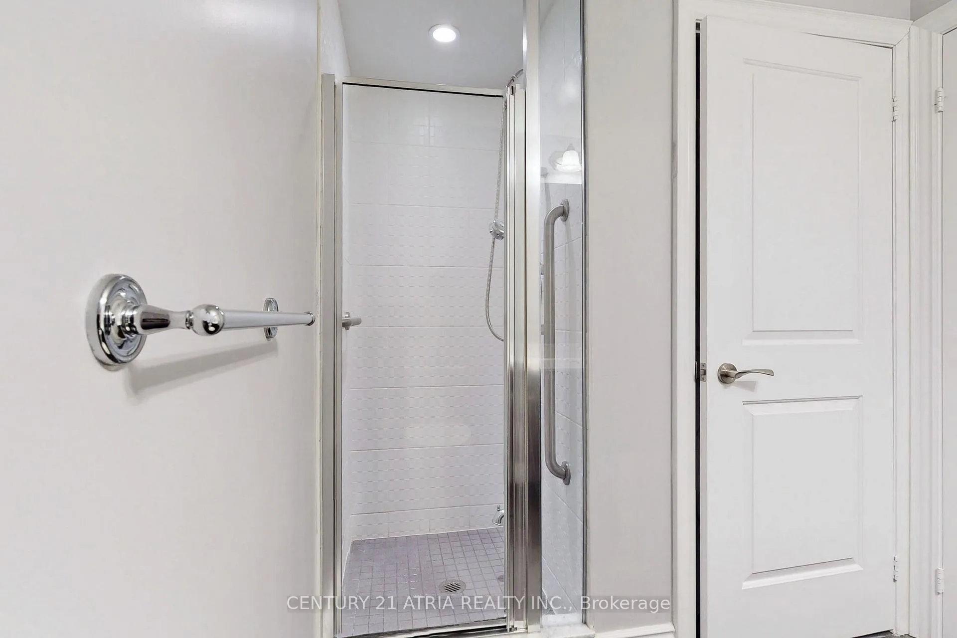 Photo 12 of Unit D309, 33 Clegg Road, Markham, Unionville — HOMEH