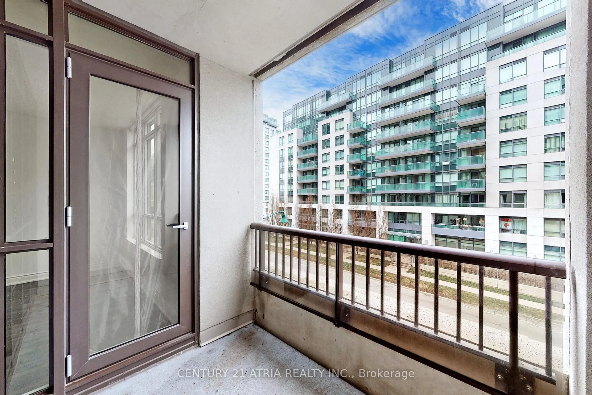 Photo 15 of Unit D309, 33 Clegg Road, Markham, Unionville — HOMEH